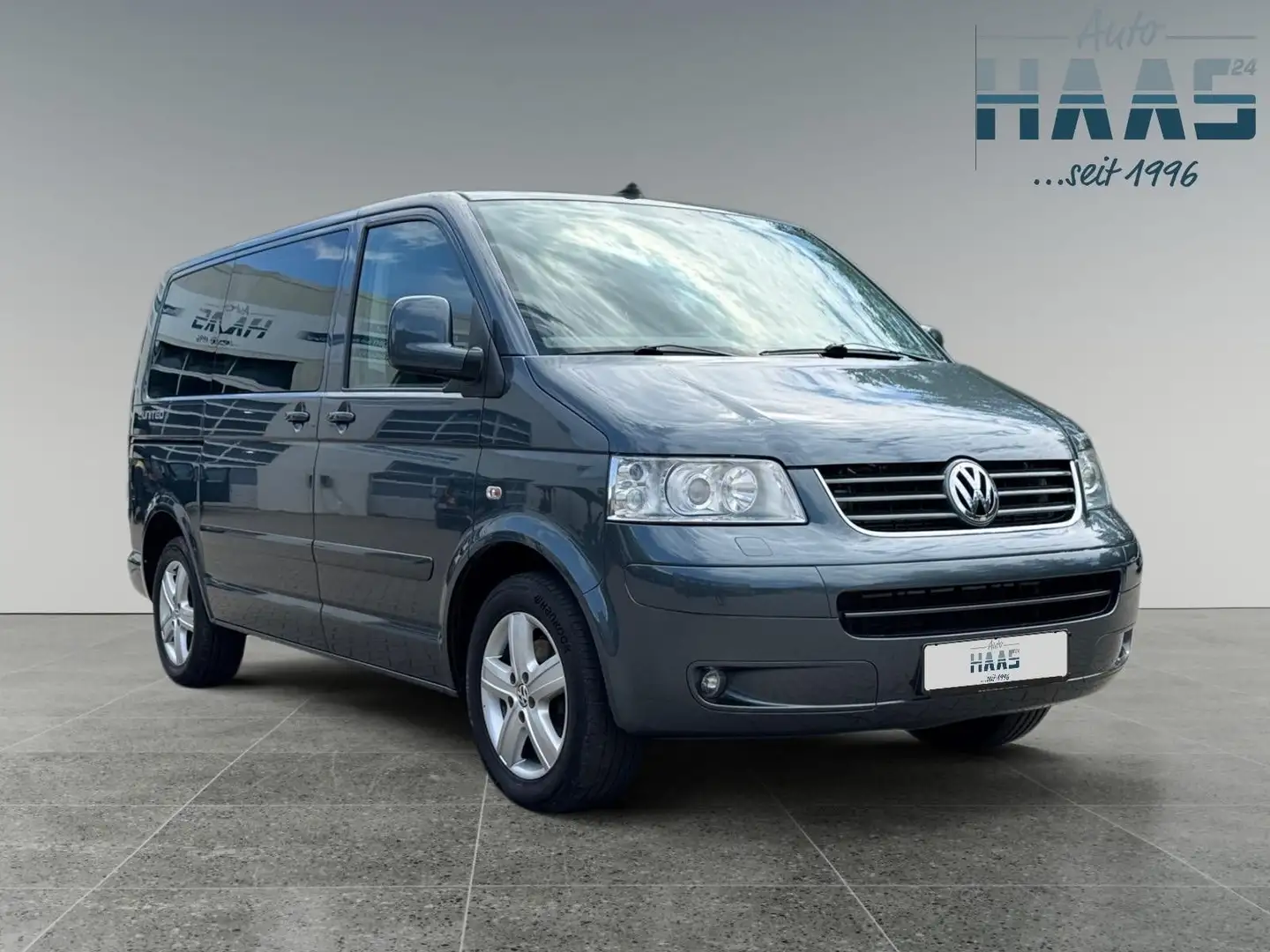 Volkswagen T5 Multivan United 4Motion Navi Xenon Sitzh AHK Gris - 1