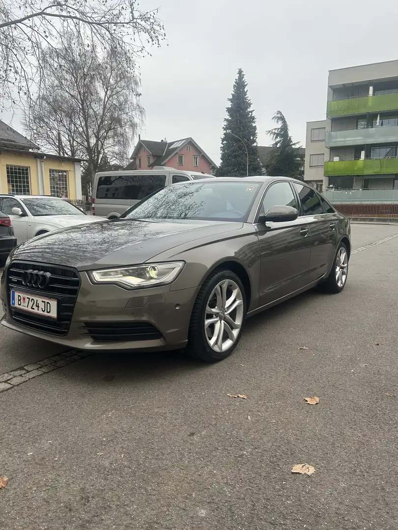 Audi A6 3,0 TDI quattro V6 - 2