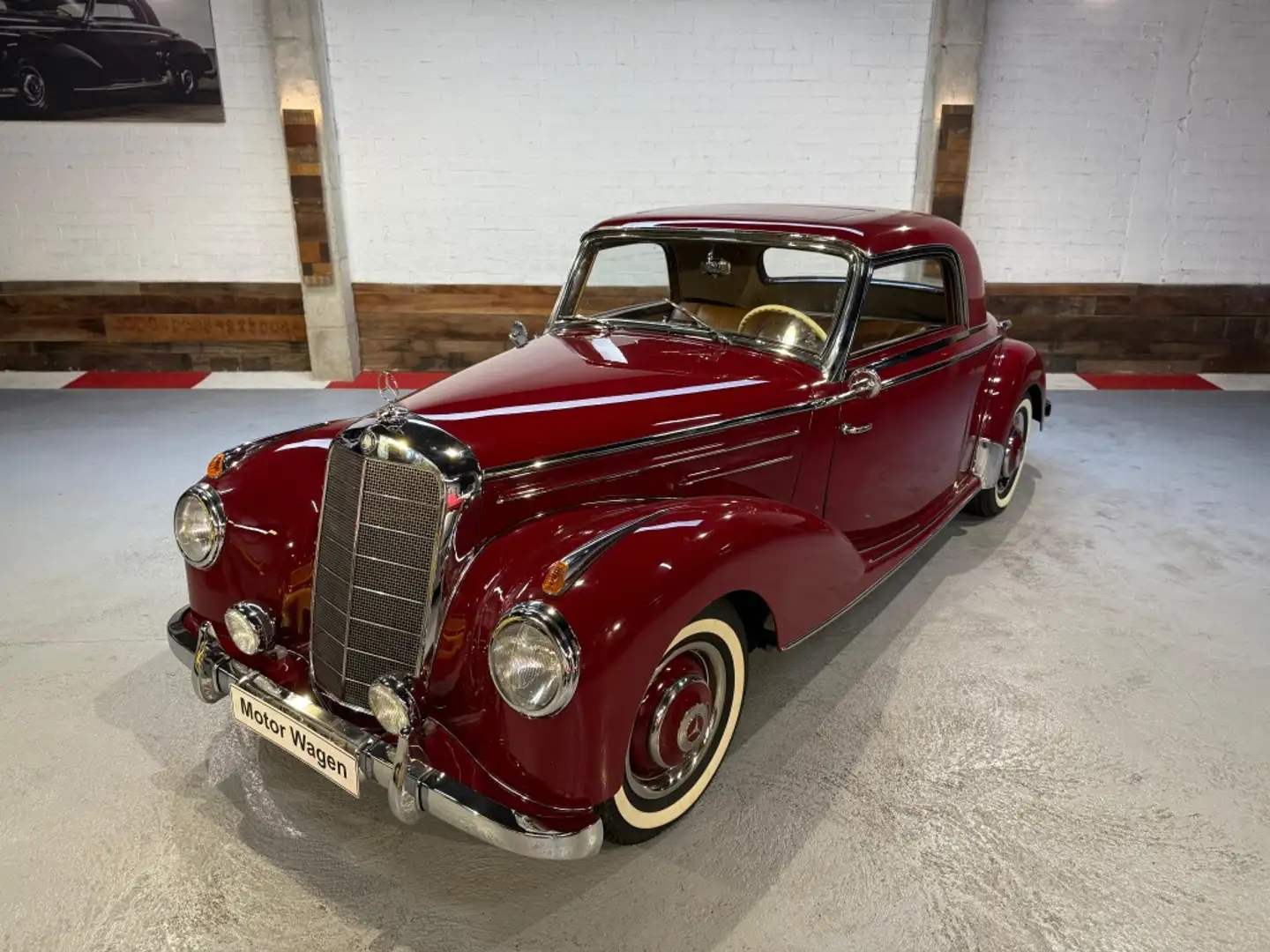 Mercedes-Benz 220 () Deportivo Automático de 2 Puertas Violett - 2