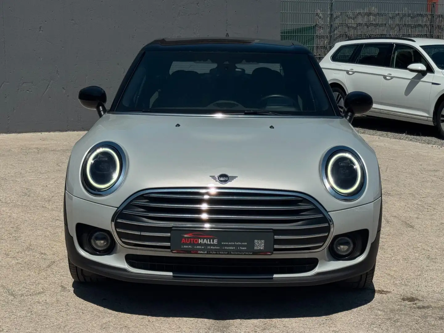 MINI Cooper Clubman Classic Trim Klima SHZ PDC CAM Blanc - 2