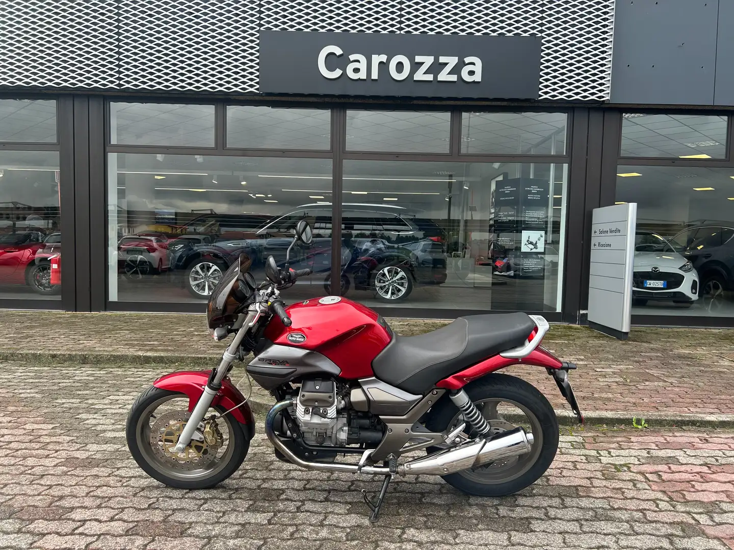 Moto Guzzi Breva 750 BREVA V750 IE Rood - 1