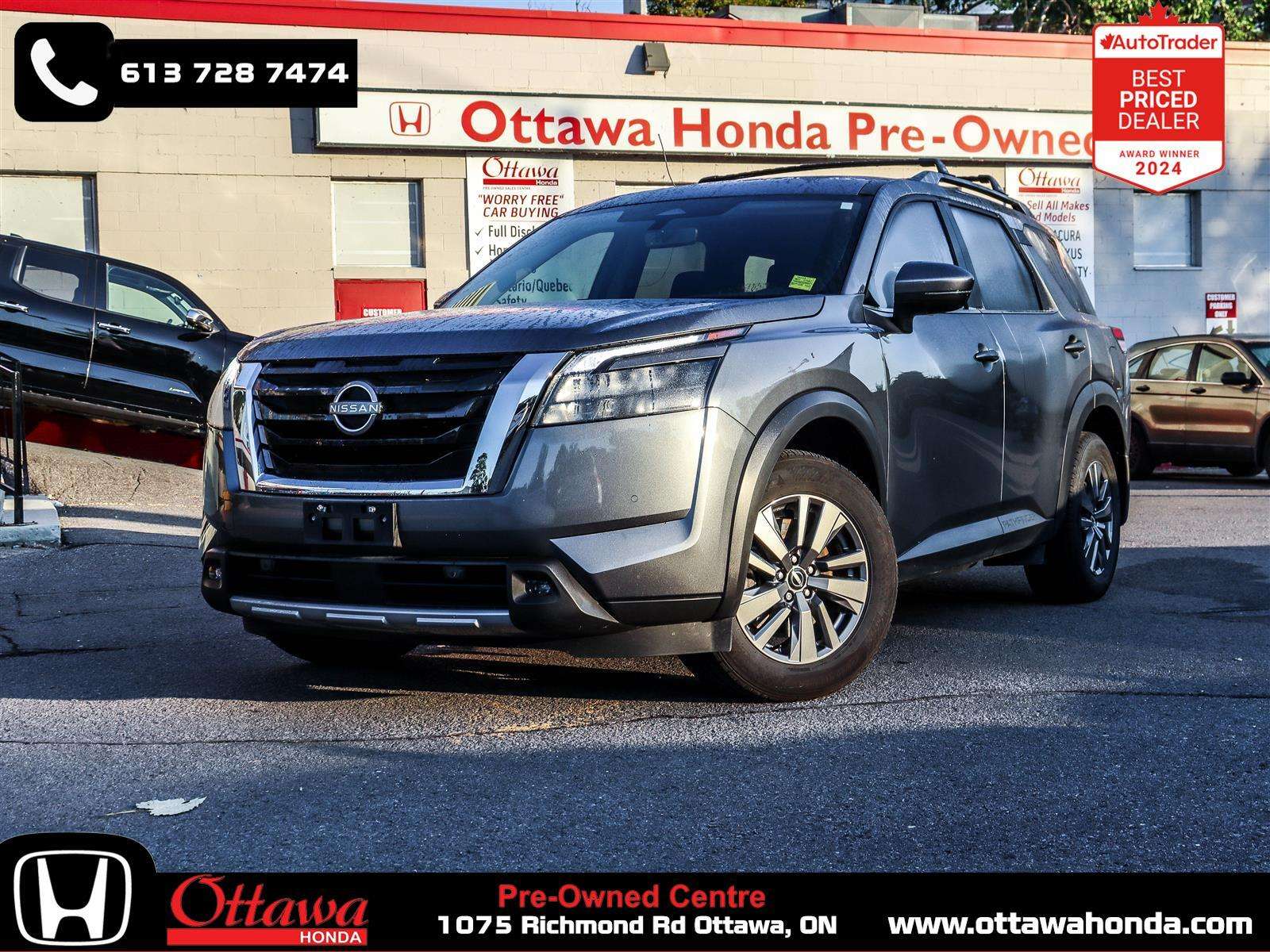 2025 Nissan Pathfinder SV AWD PANO ROOF HITCH