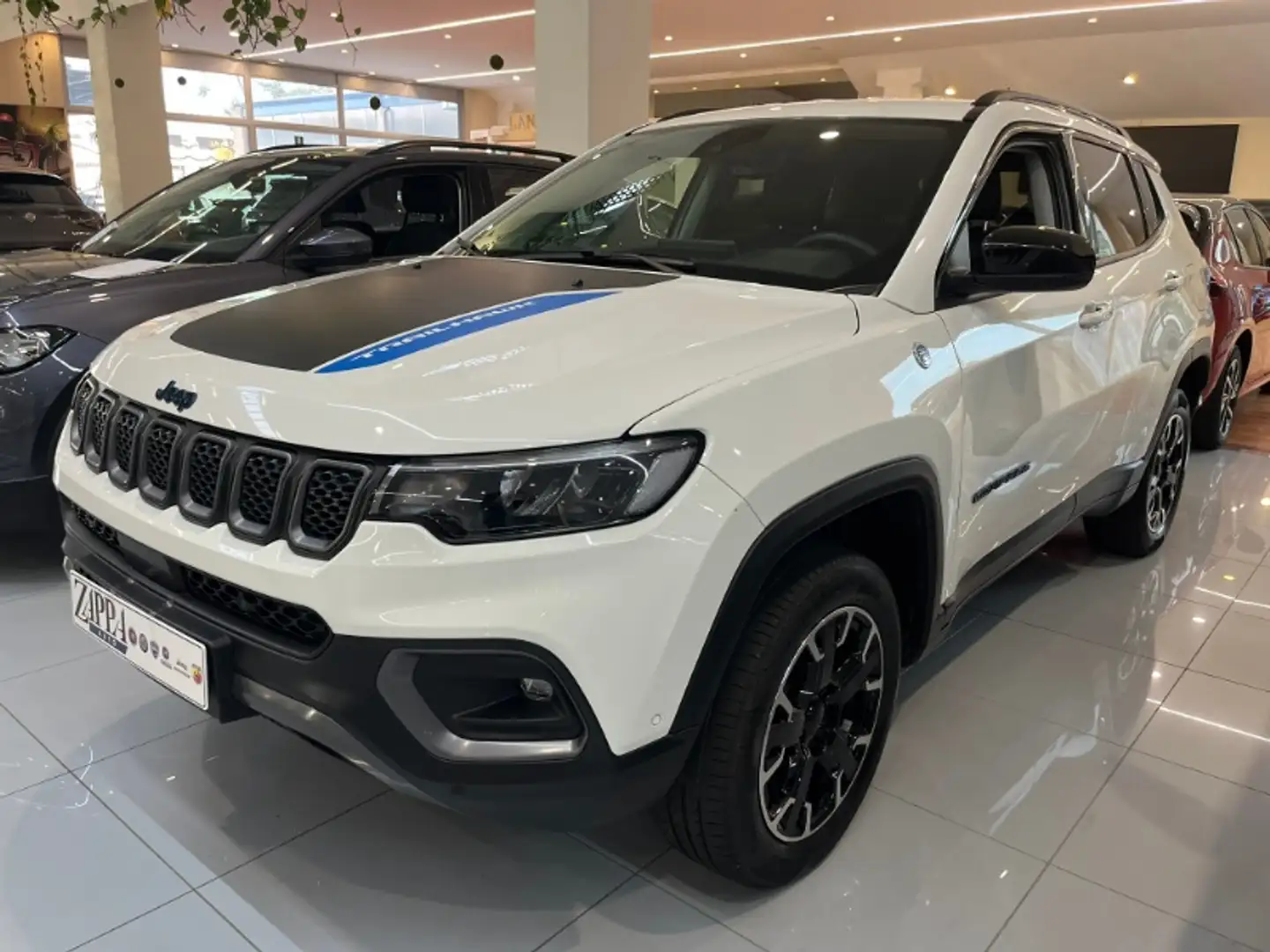 Jeep Compass 1.3 Turbo T4 PHEV Trailhawk Blanc - 1