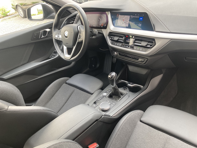 BMW 116 i /LED/Sportzetels/Apple-Android/.../2 Jaar Garantie — photo 11