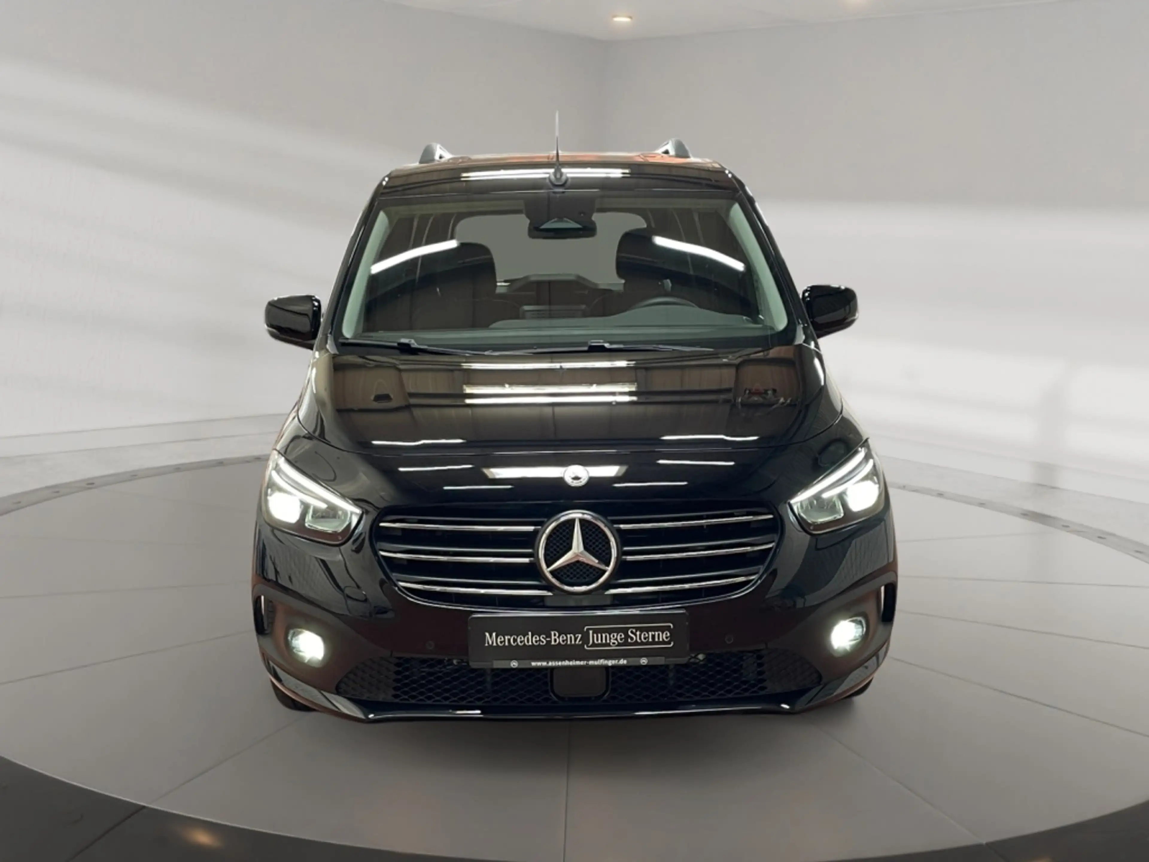 Mercedes-Benz T-Class T 180 d Progressive EDITION+AHK+Navi+LED+Kamera — photo 8