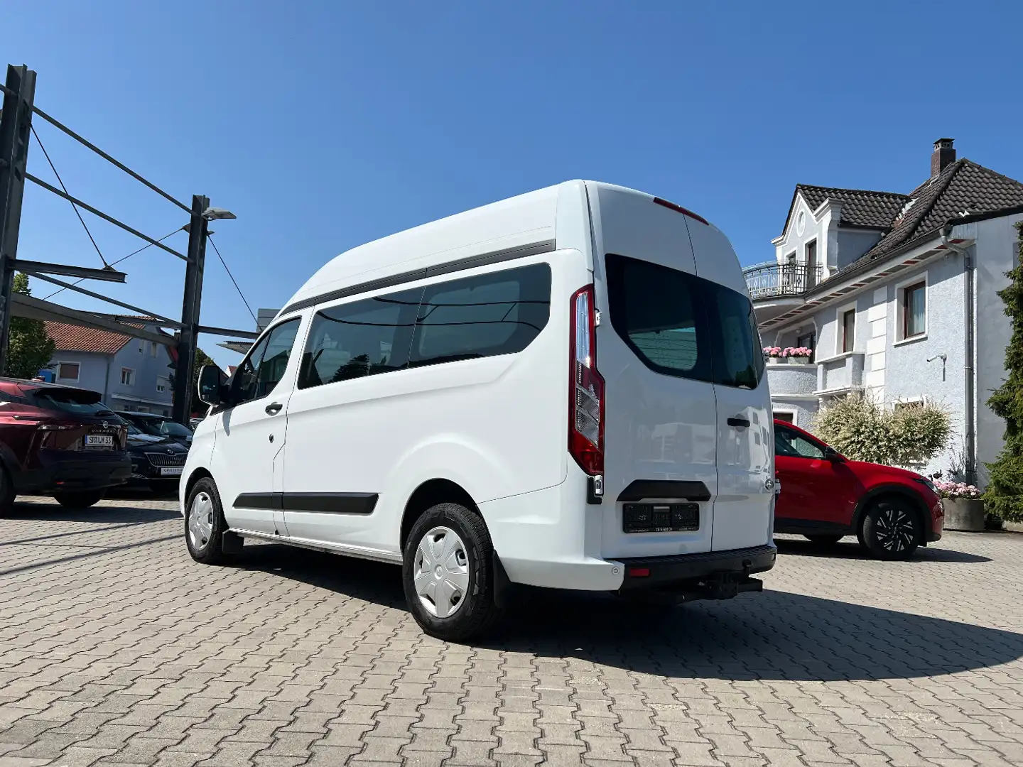 Ford Tourneo Custom Kombi 2.0 TDCi 320 L1 Trend *AHK* Weiß - 2