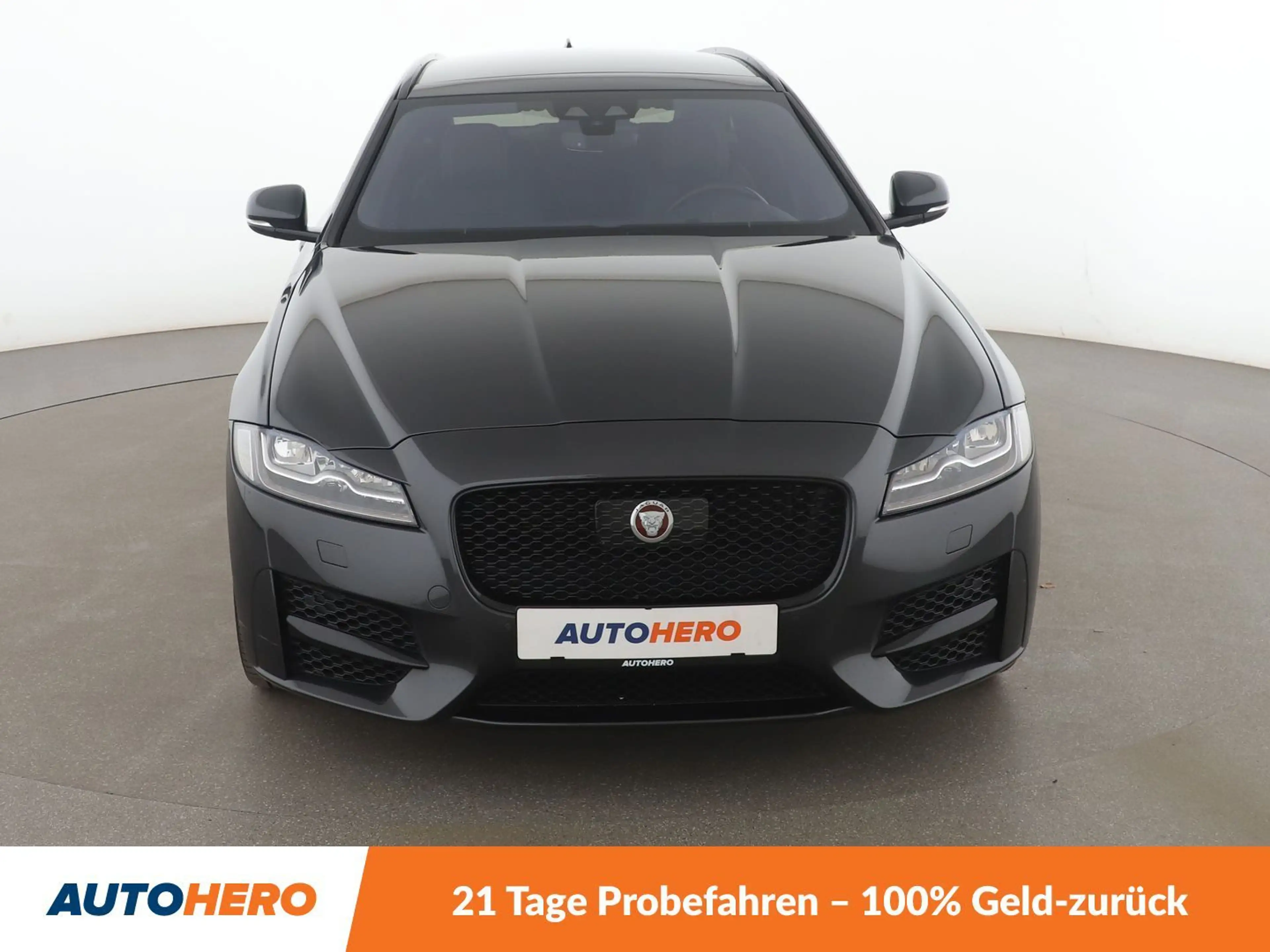 Jaguar XF 25t R-Sport Aut.*LED*NAVI*TEMPO*CAM*PDC*KLIMA* — photo 9