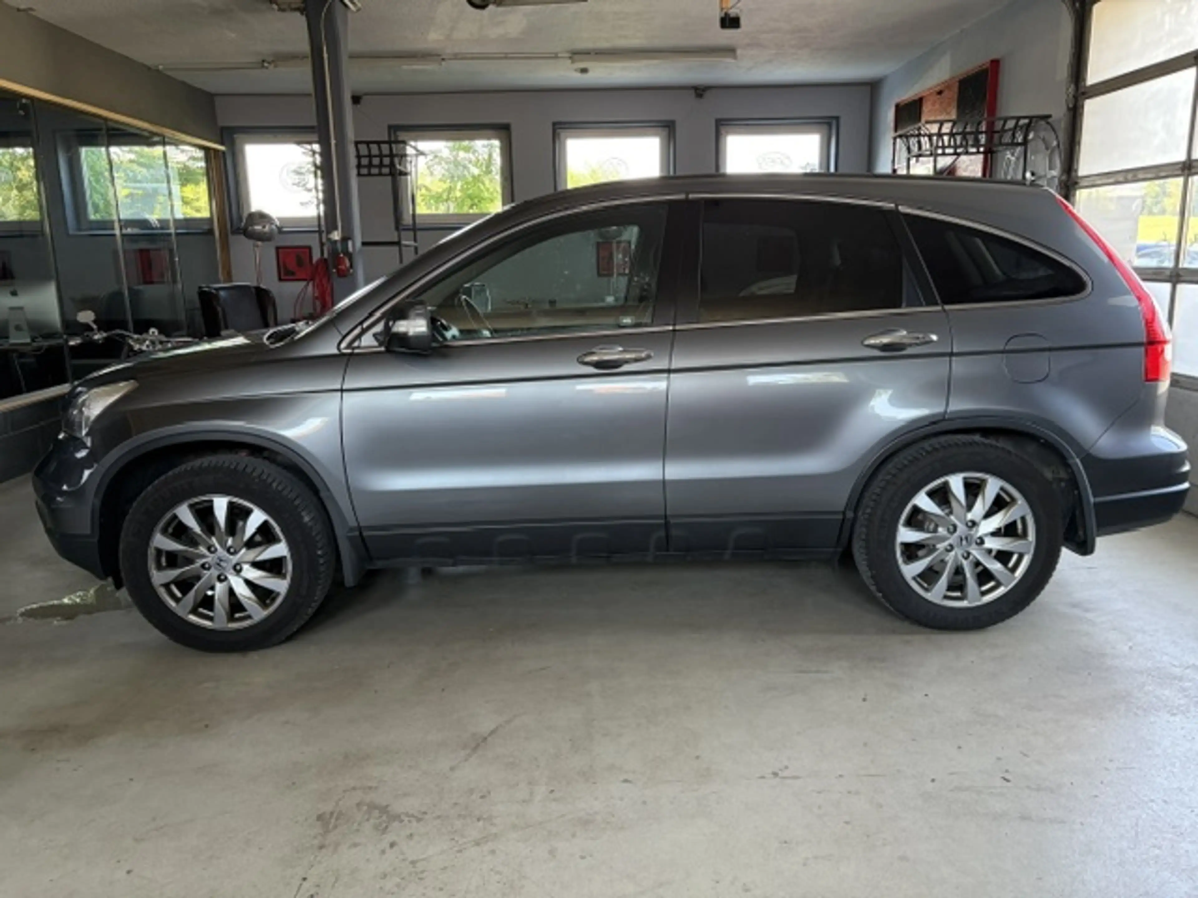 Honda CR-V Elegance~AHK~SHZ~Klimaauto~2xPDC~schöner Zustand~TÜV~nur 2 Vorbesitzer — photo 13