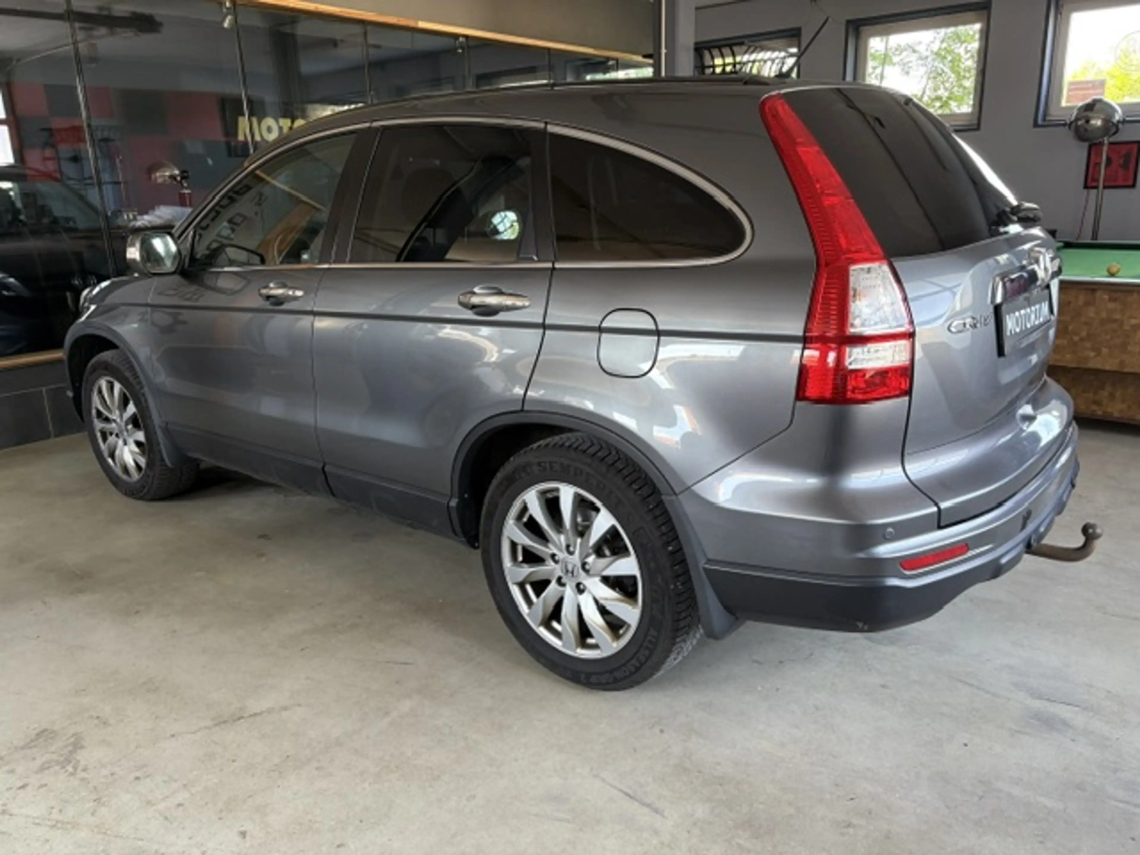 Honda CR-V Elegance~AHK~SHZ~Klimaauto~2xPDC~schöner Zustand~TÜV~nur 2 Vorbesitzer — photo 4