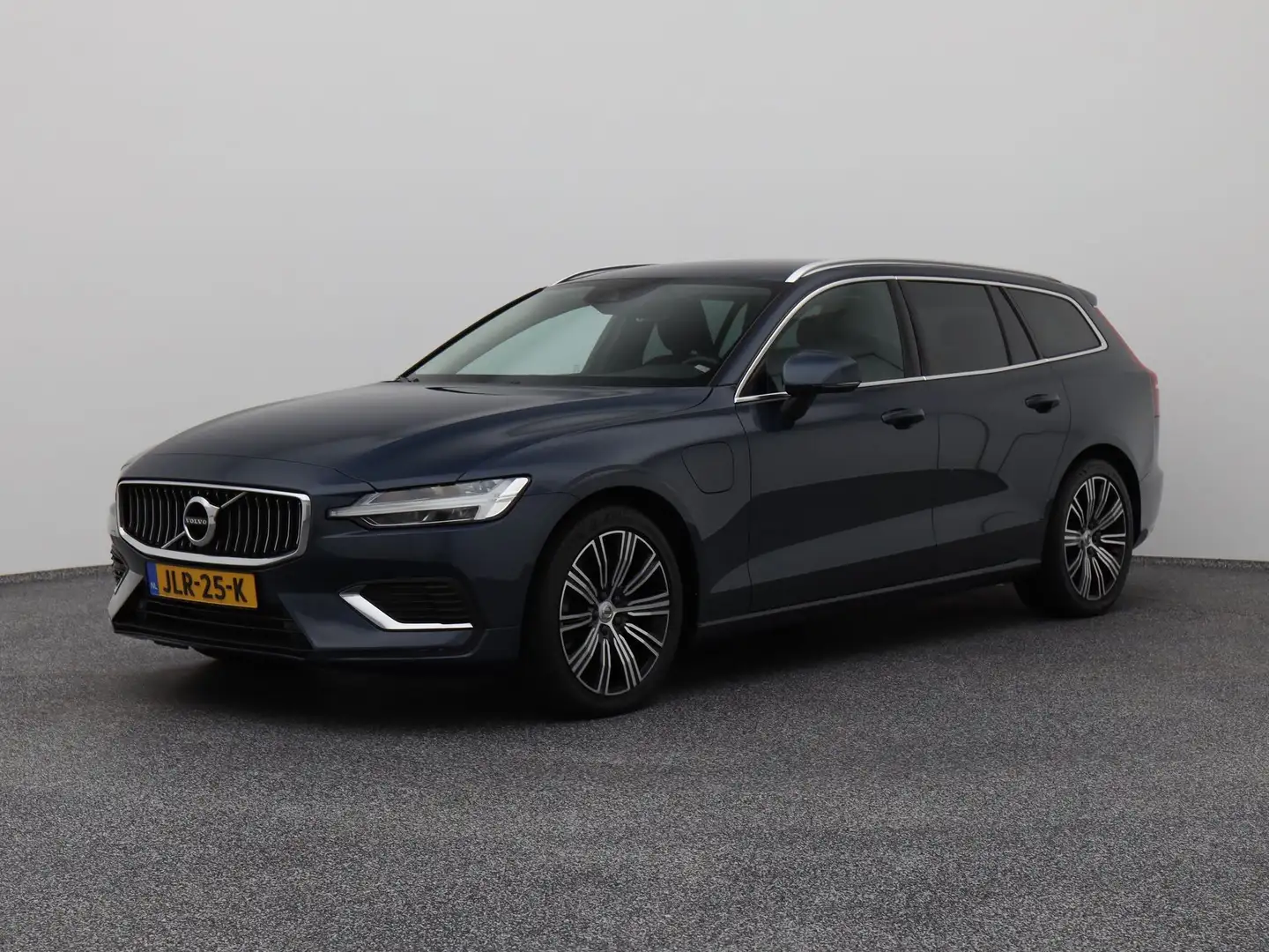 Volvo V60 2.0 T6 Recharge AWD Inscription Expression | CAMER Bleu - 1