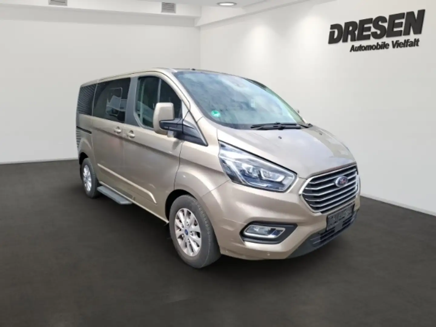 Ford Tourneo Custom Titanium 320L1 2.0 TDCI Standheitzung + Anhängevor Zilver - 2