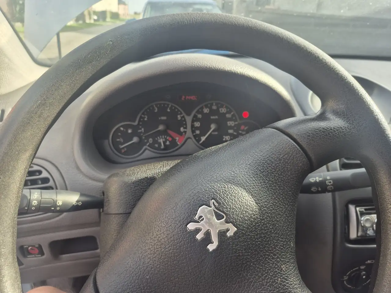 Peugeot 206 1.1i XR, foto 4