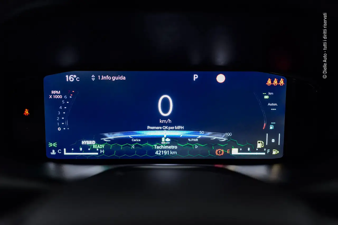 Jeep Compass Compass 1.3 turbo t4 phev Limited 4xe autocarro N1 5 posti 8