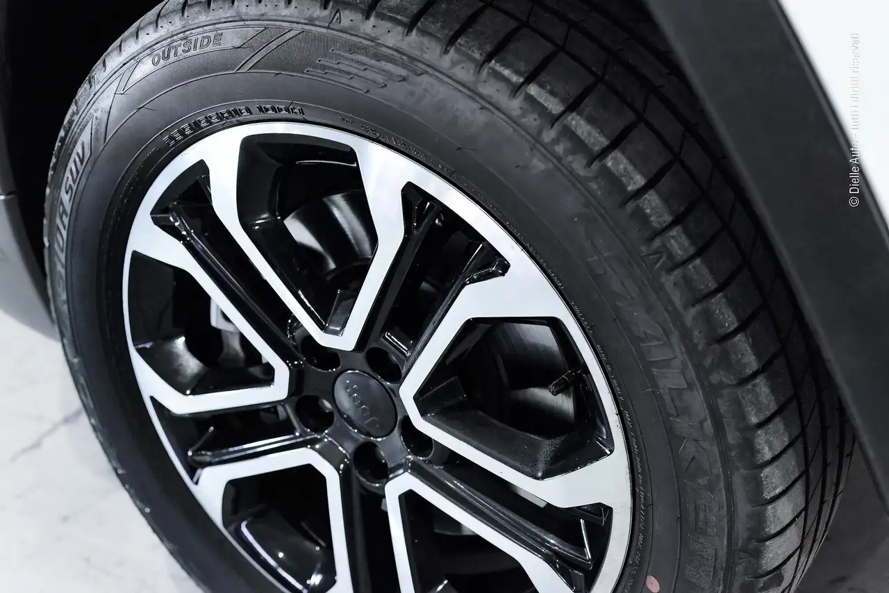 Jeep Compass Compass 1.3 turbo t4 phev Limited 4xe autocarro N1 5 posti 5