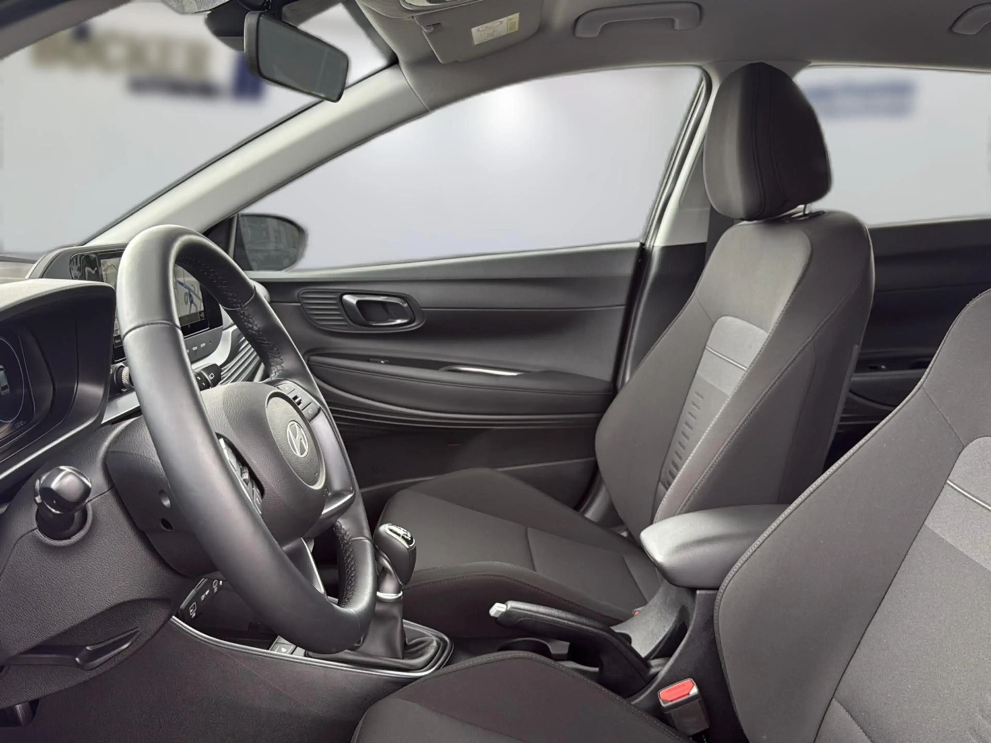 Hyundai BAYON MY25 1.0 T-GDi Trend SHZ v+h ALLWETTER LED — photo 6
