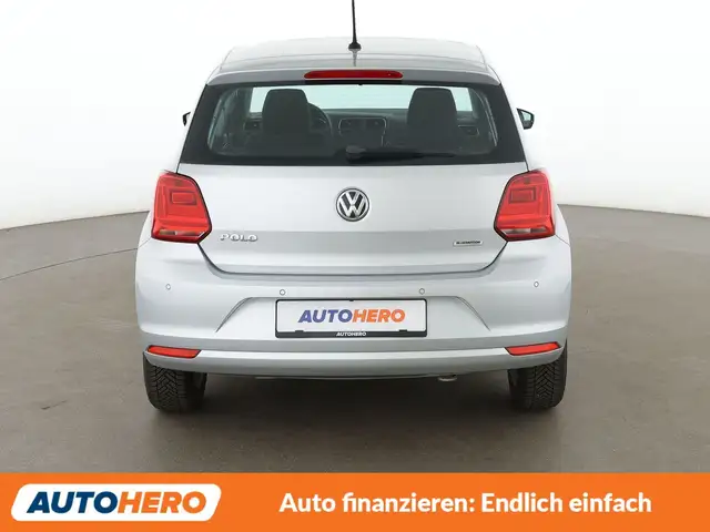Volkswagen Polo view 5