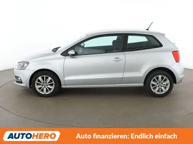Volkswagen Polo view 3