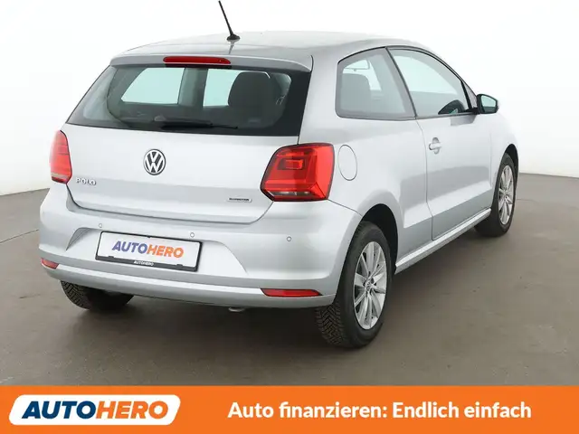 Volkswagen Polo view 6