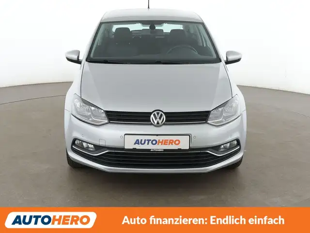 Volkswagen Polo view 9