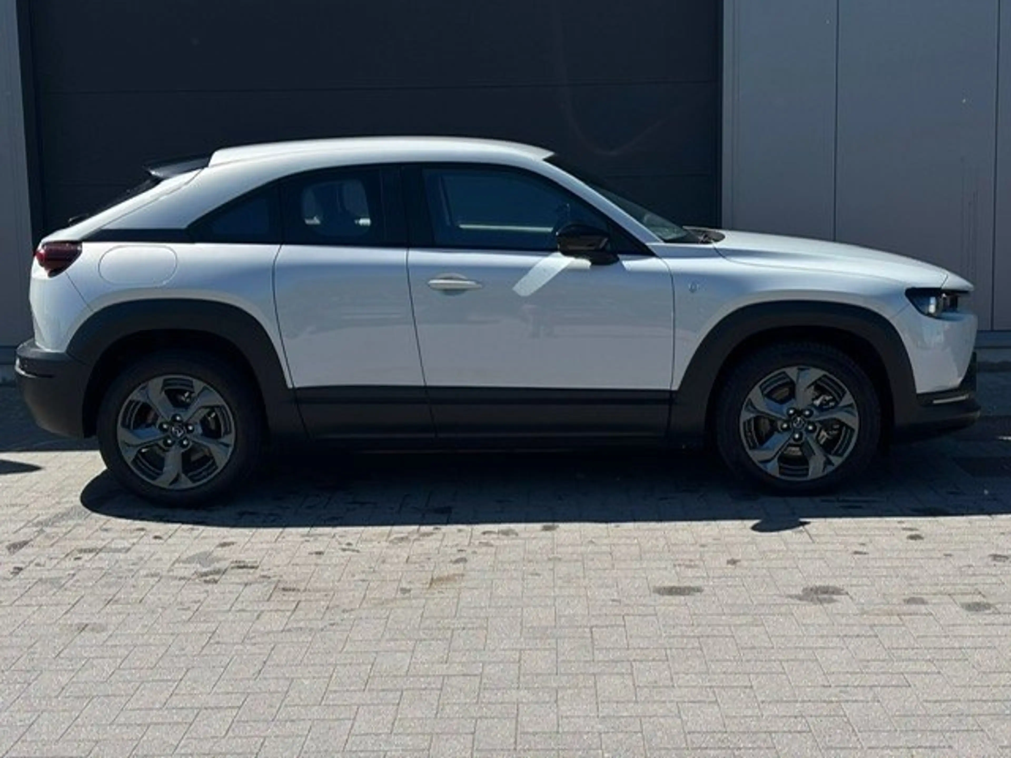 Mazda MX-30 Automaat/camera/navigatie — photo 4