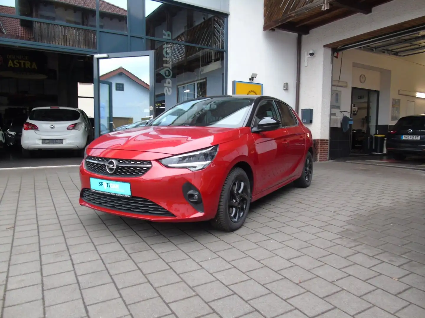 Opel Corsa F Elegance Rot - 1