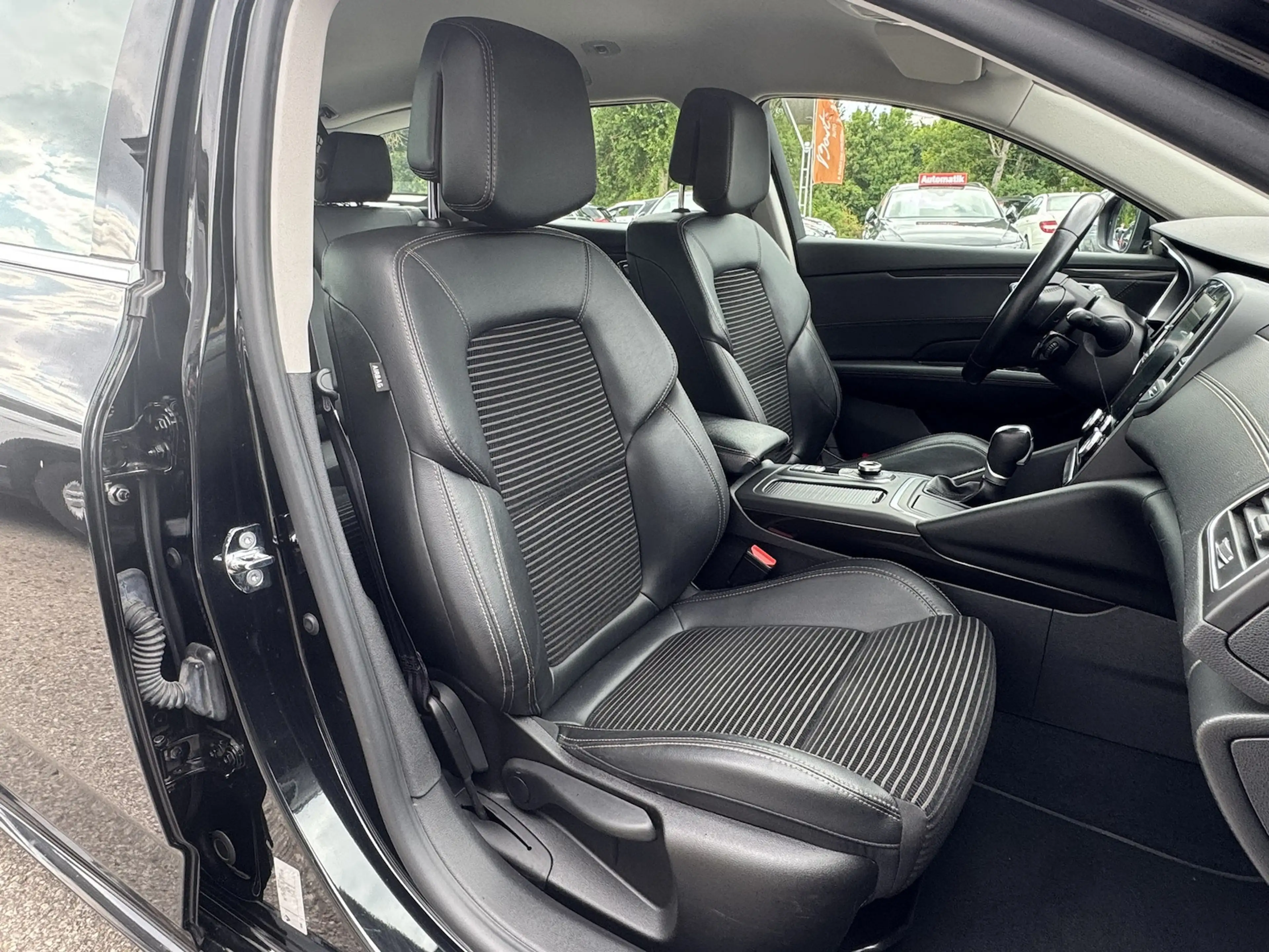 Renault Talisman 1.6 dCi LIMITED/NAVI/LEDER/SCHECKHEFT — photo 10