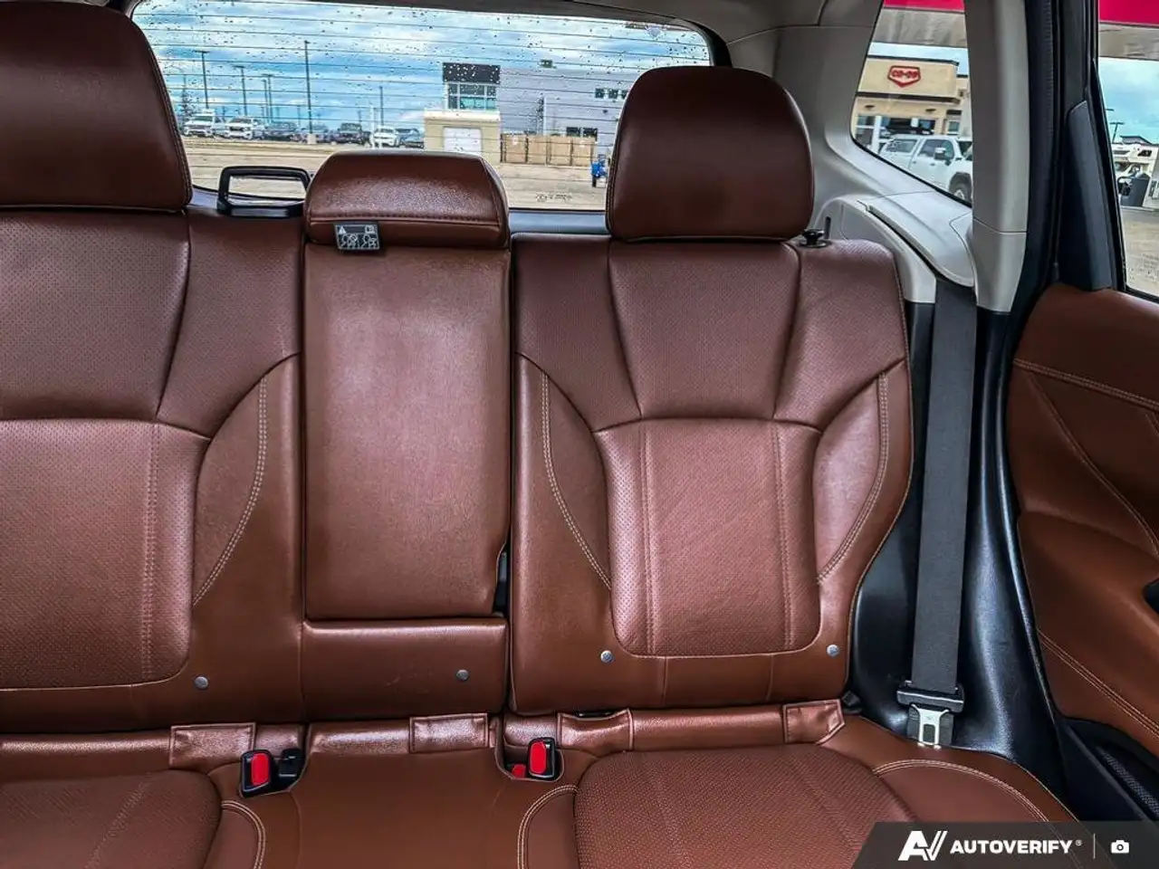 Subaru Forester снимка Subaru Forester