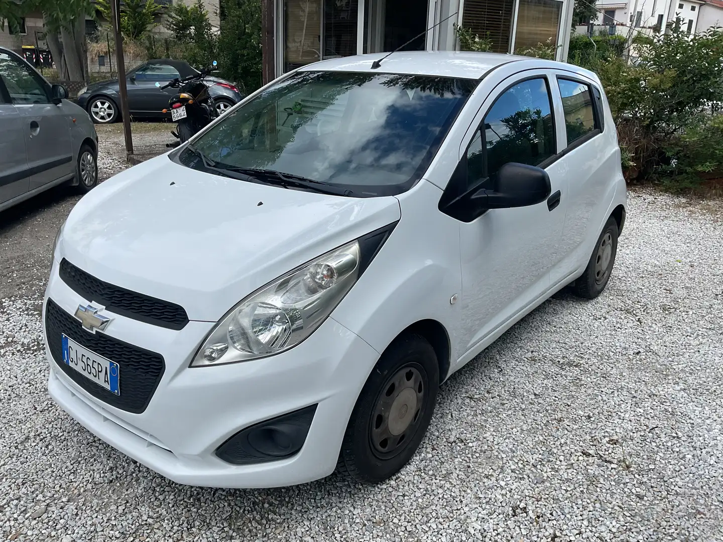 Chevrolet Spark 1.0 LS - 2