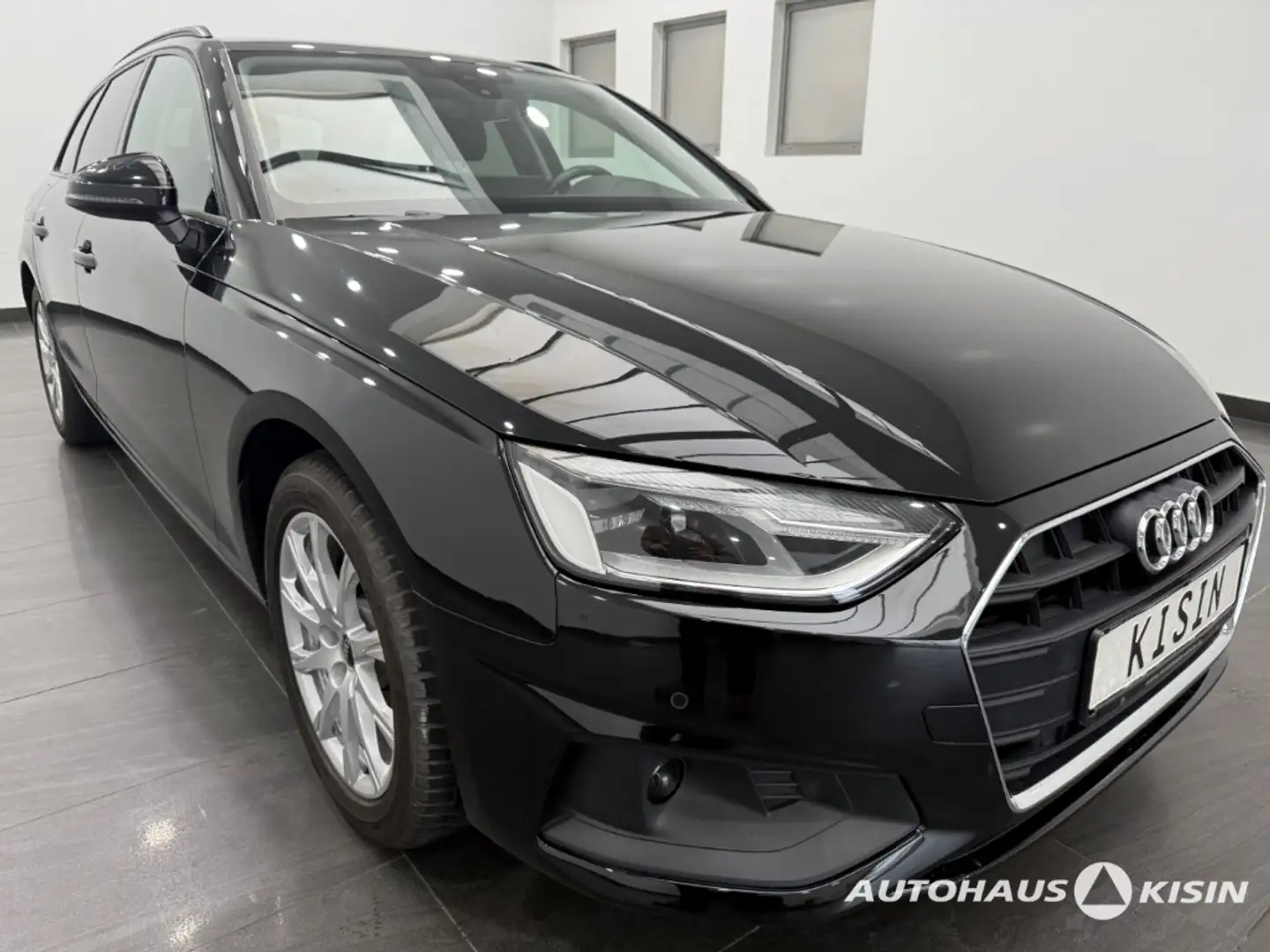 Audi A4 Avant 35 TFSI /Apple CarPlay /El. Heckklappe Noir - 2