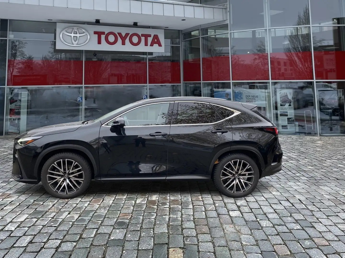 Lexus NX 450h+ NX 450h Luxury Noir - 2