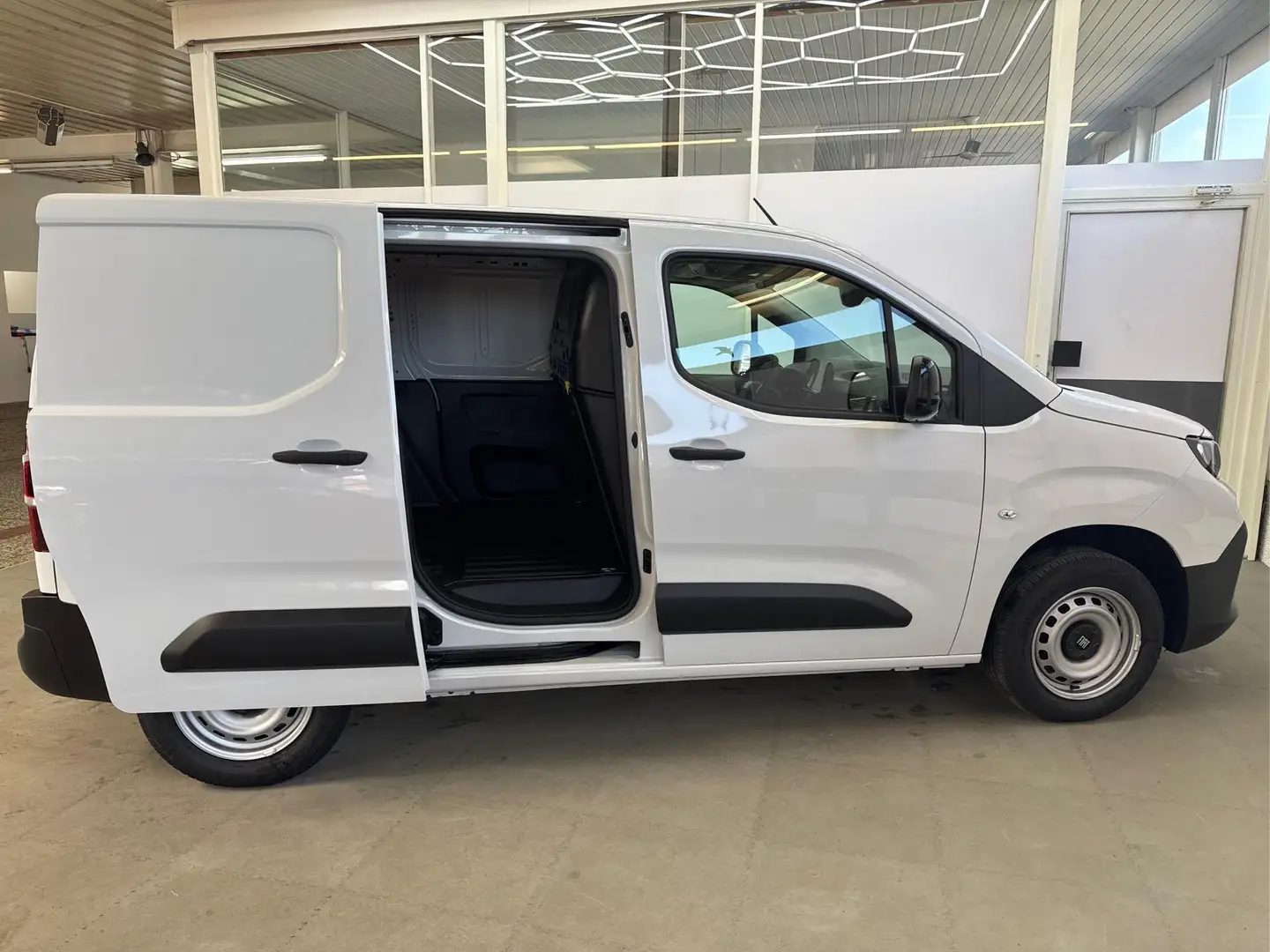 Fiat Doblo L1 1.2 Beifahrerbank Bluetooth NSW PDC Licht/Re... Weiß - 2