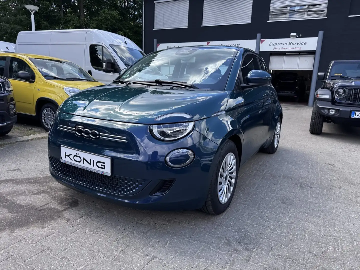 Fiat 500 Elektro 42kWh Klimaautomaik Scheckheft Touch Grün - 1