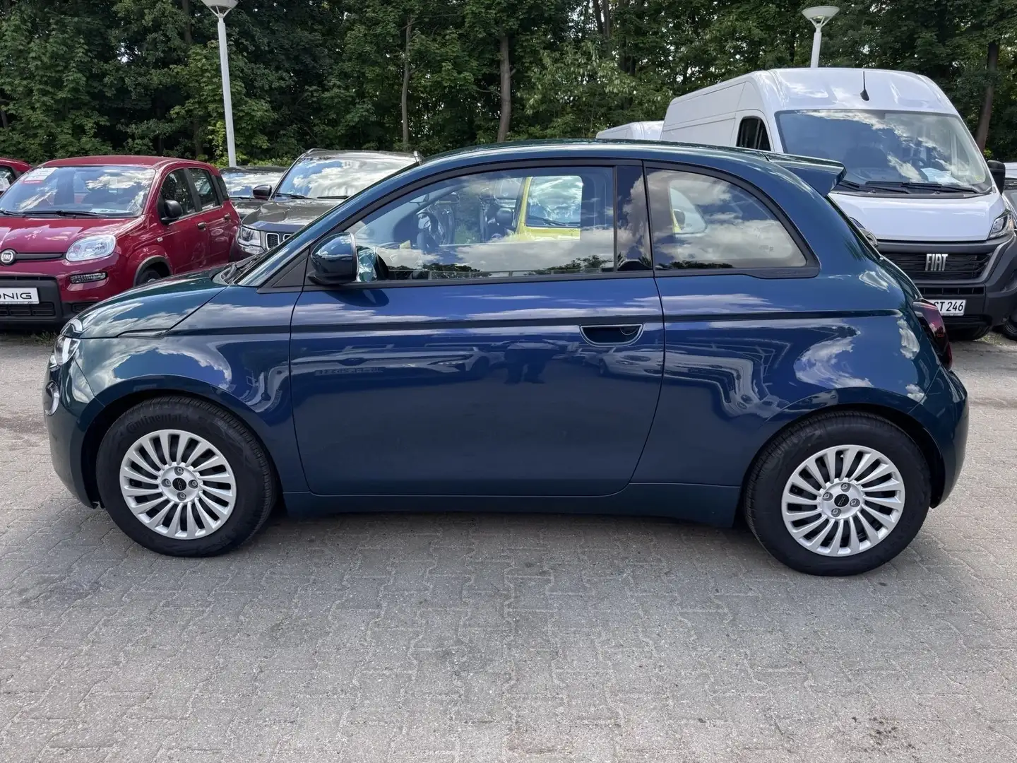 Fiat 500 Elektro 42kWh Klimaautomaik Scheckheft Touch Grün - 2