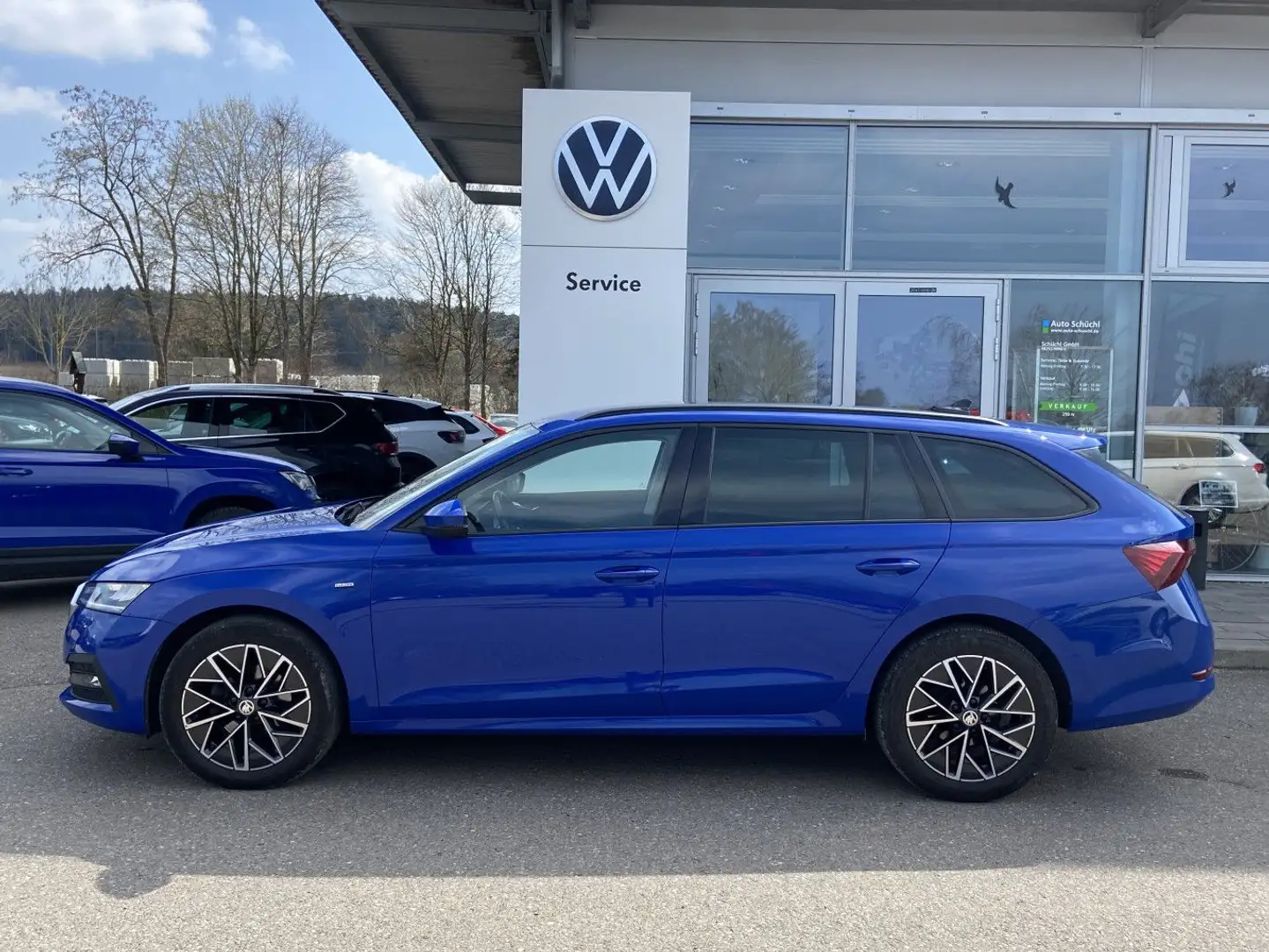 Skoda Octavia Combi 2.0 TDI DSG CLEVER 17"+AHK+NAVI-CO Blau - 2