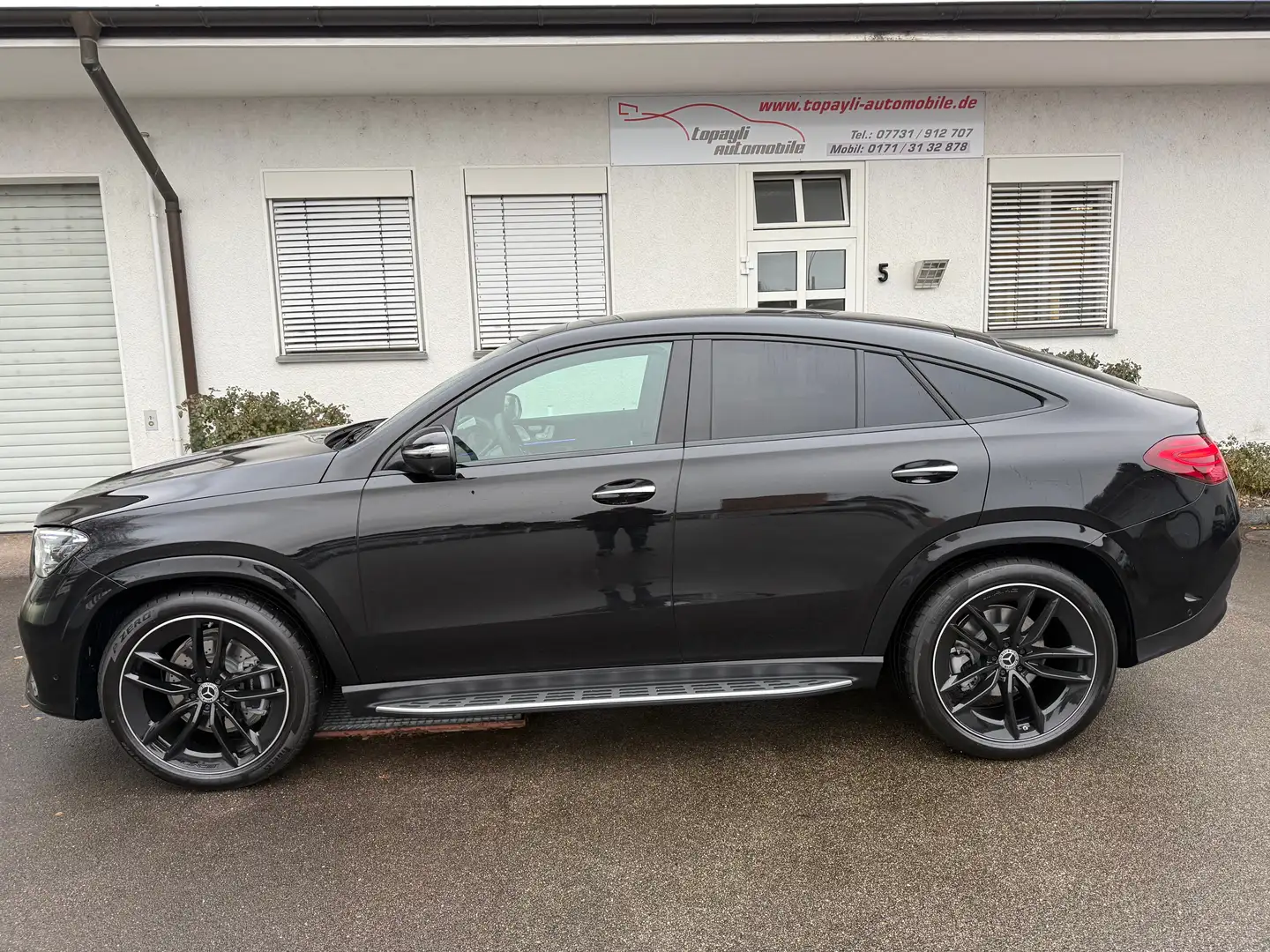 Mercedes-Benz GLE 300 GLE 300d/4M/COUPE/AMG/MODEL-2026/VOLL AUSSTATTUNG/ Negru - 1