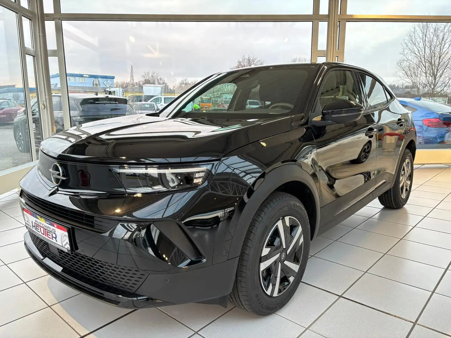 Opel Mokka Edition Hbrid 107 KW eDTC Czarny - 1