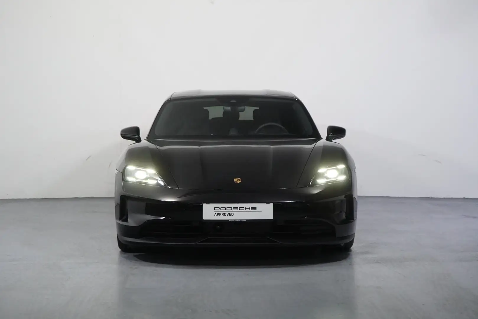 Porsche Taycan 4S Sport Turismo Schwarz - 2