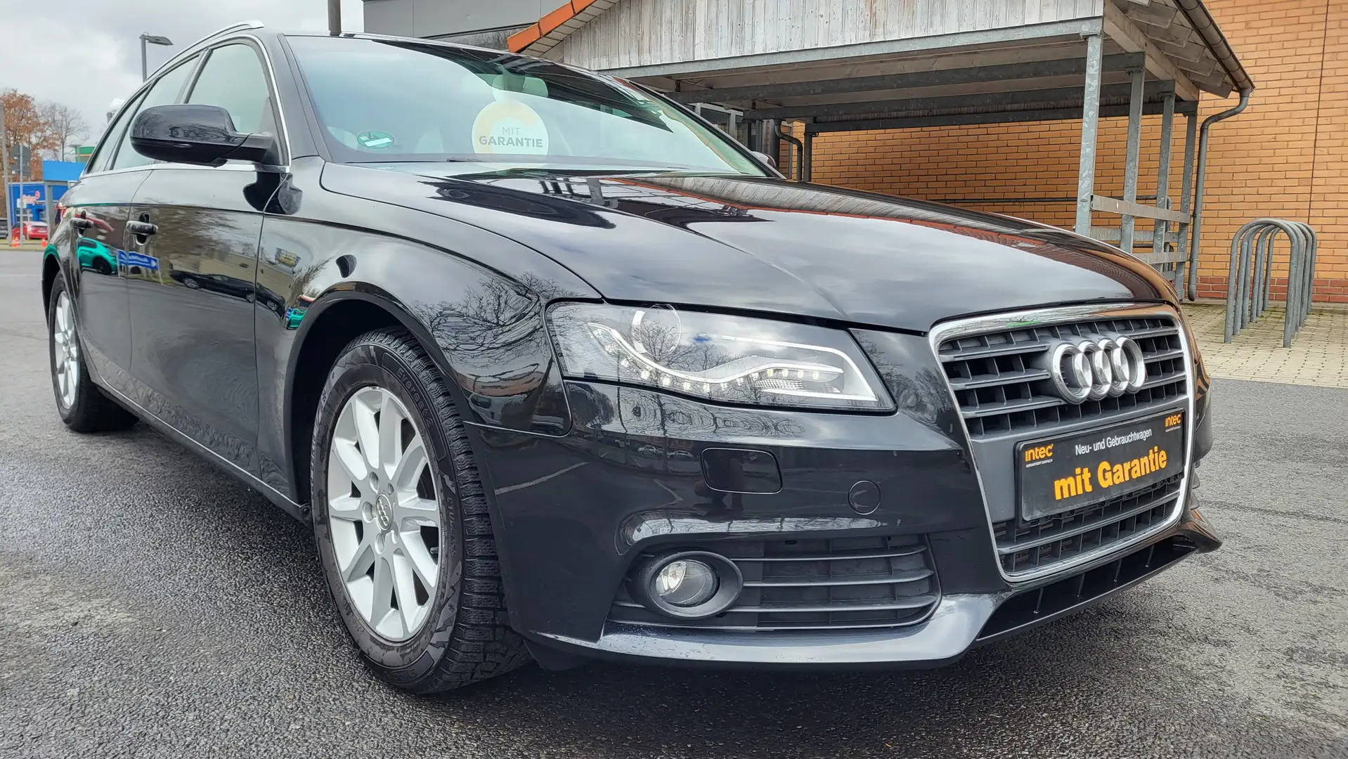 Audi A4 Avant 1.8 TFSI LED 12 M. Garantie Negro - 1