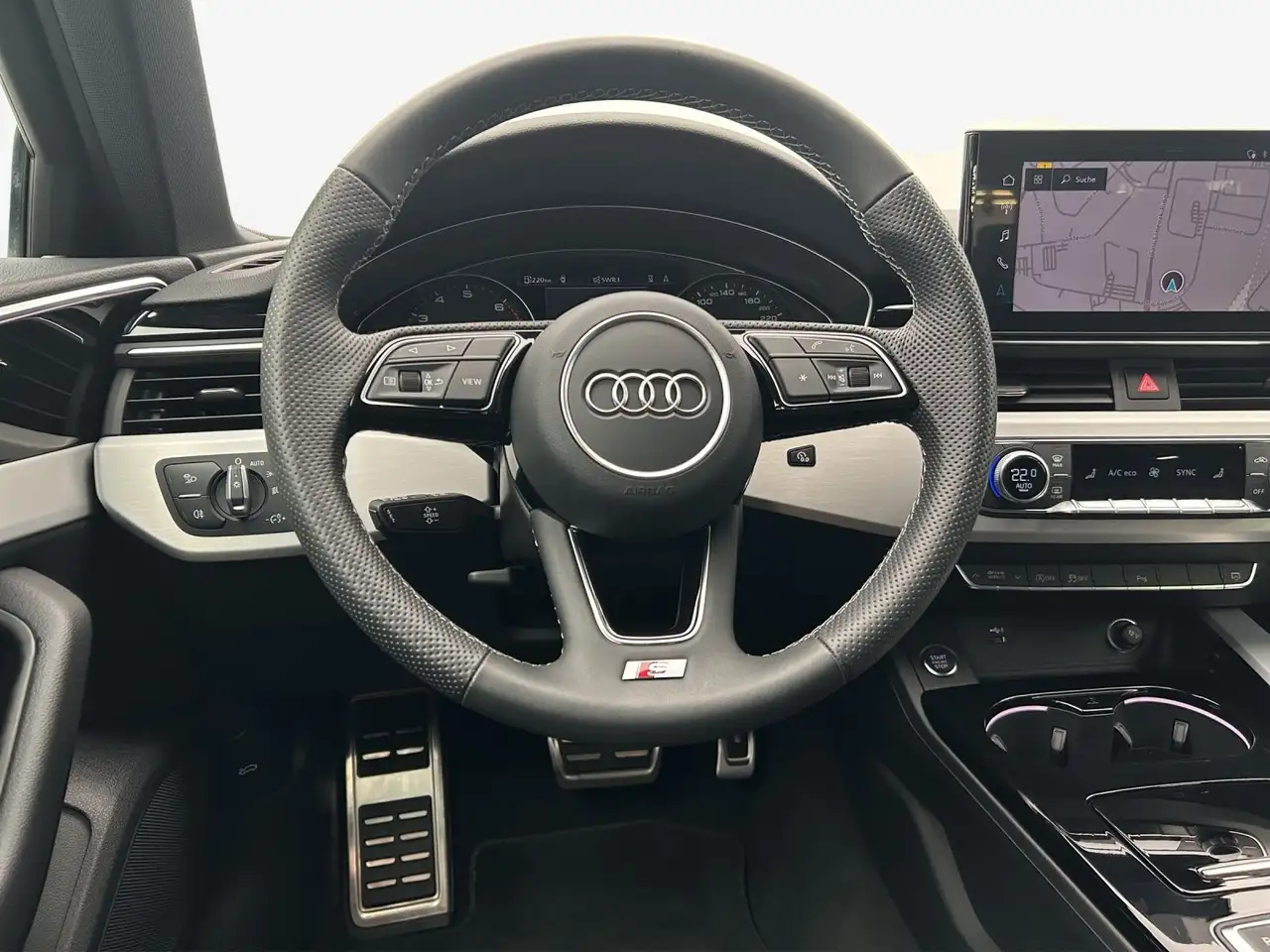 Audi A4 40 TFSI qu S line S tro*LED*Navi+*Sport 8