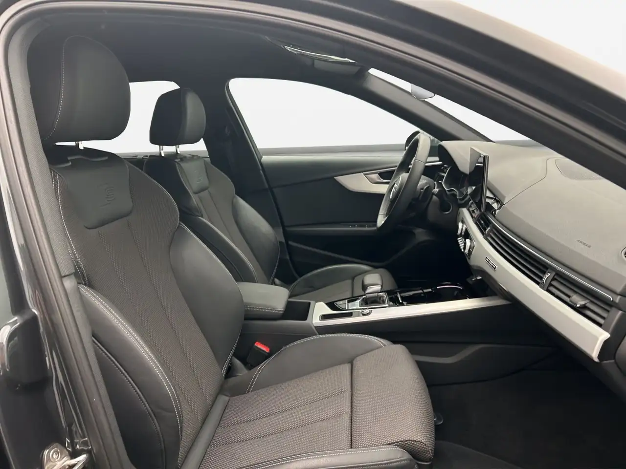 Audi A4 40 TFSI qu S line S tro*LED*Navi+*Sport 4