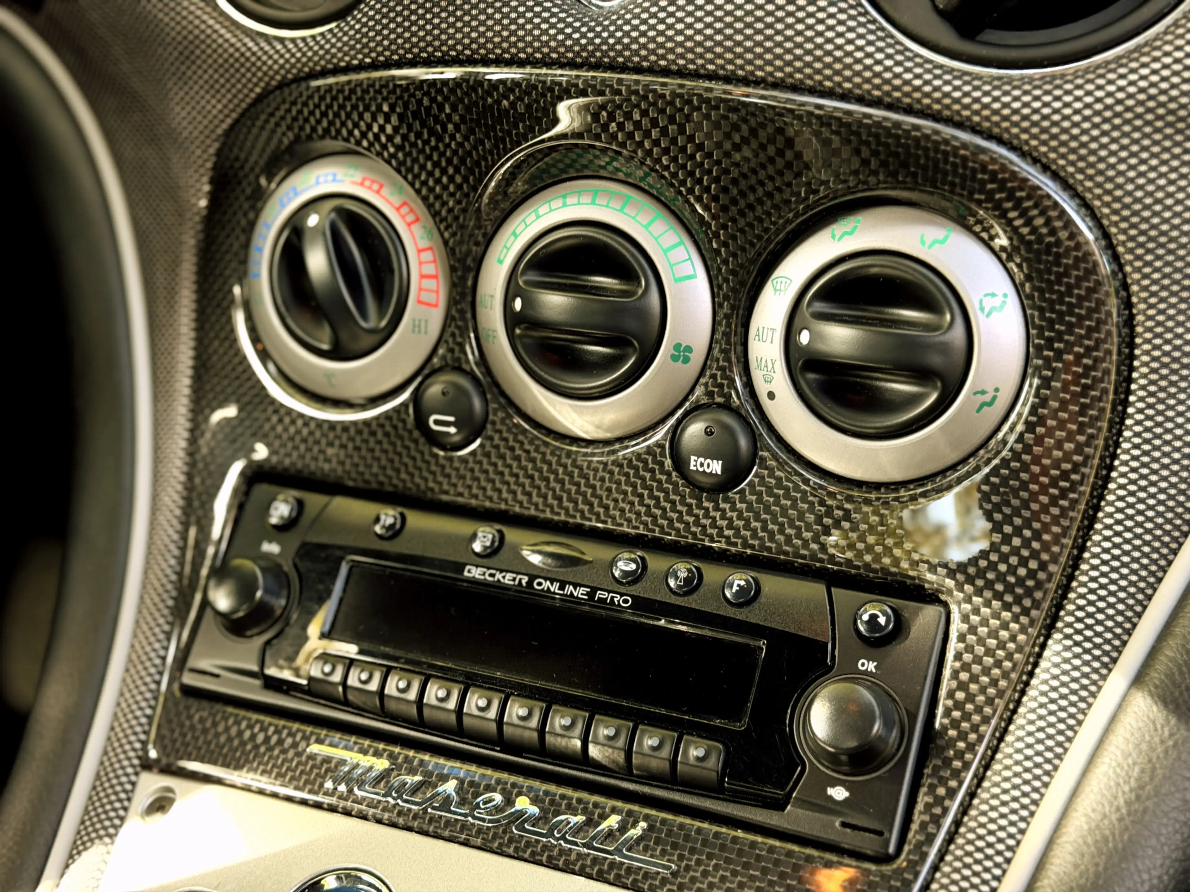 Maserati GranSport 4.2 / SKYHOOK / 91% CLUTCH / VERY NICE — photo 21