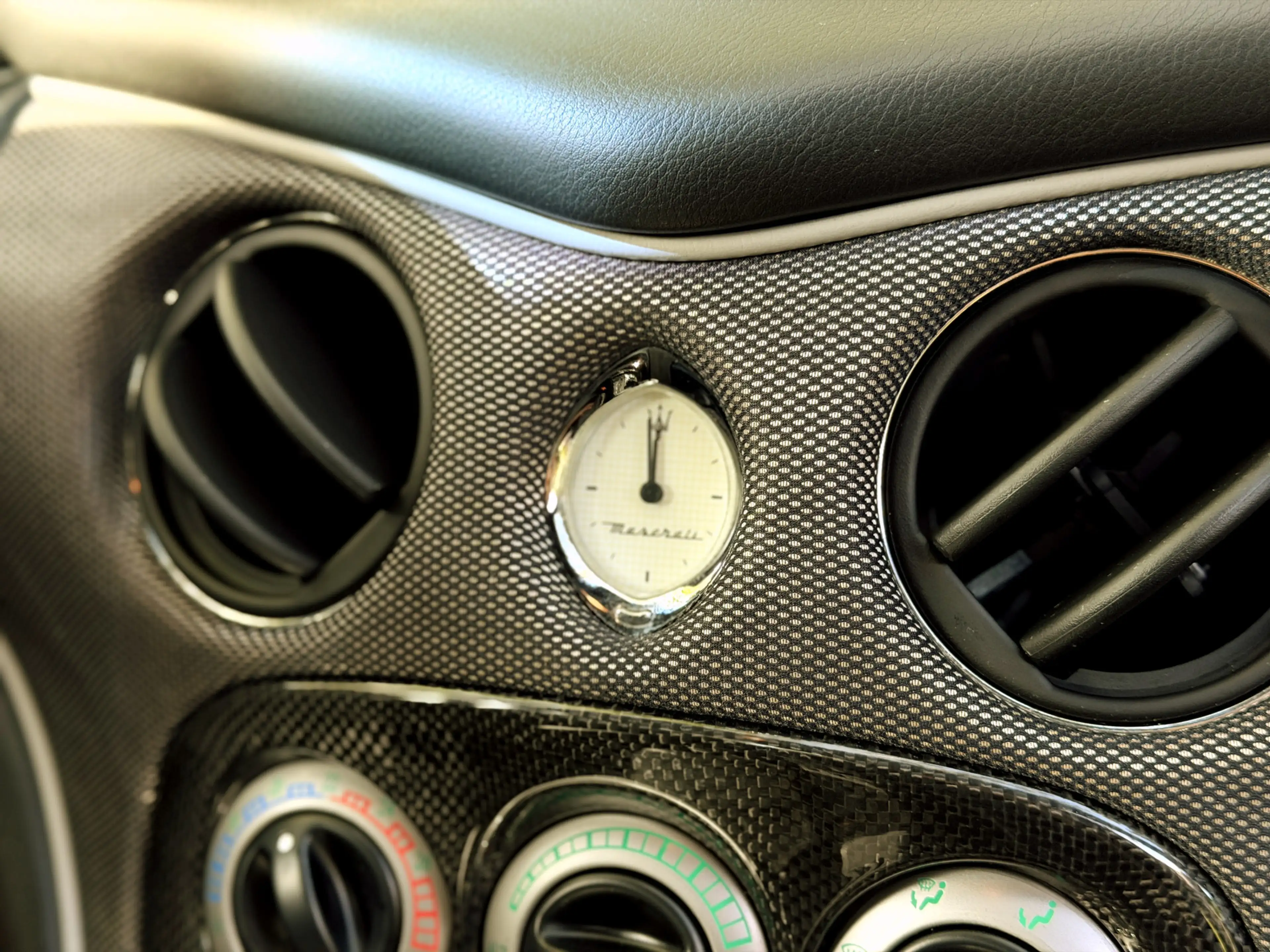 Maserati GranSport 4.2 / SKYHOOK / 91% CLUTCH / VERY NICE — photo 22