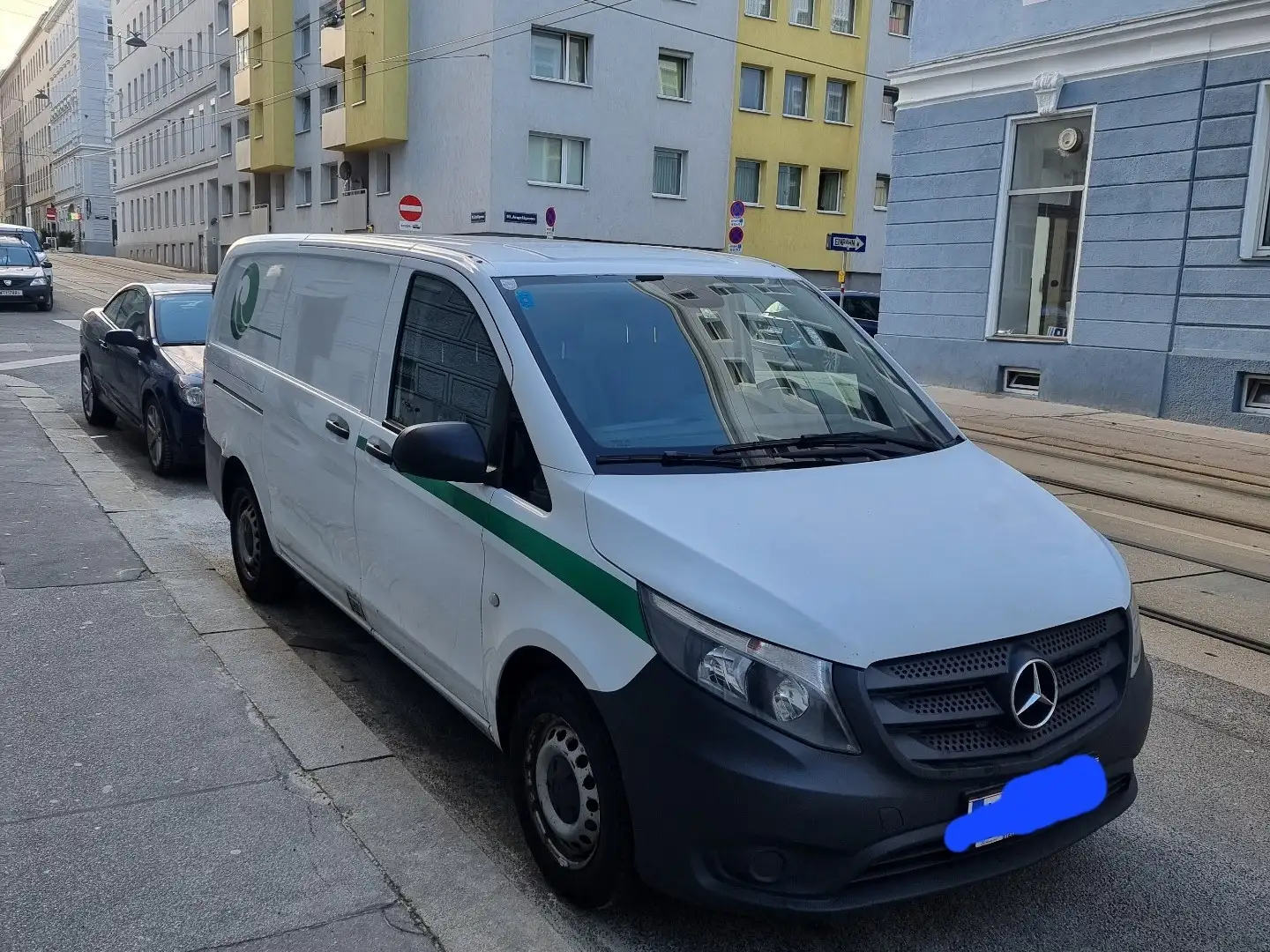 Mercedes-Benz Vito Tourer Worker 114 CDI lang Weiß - 1