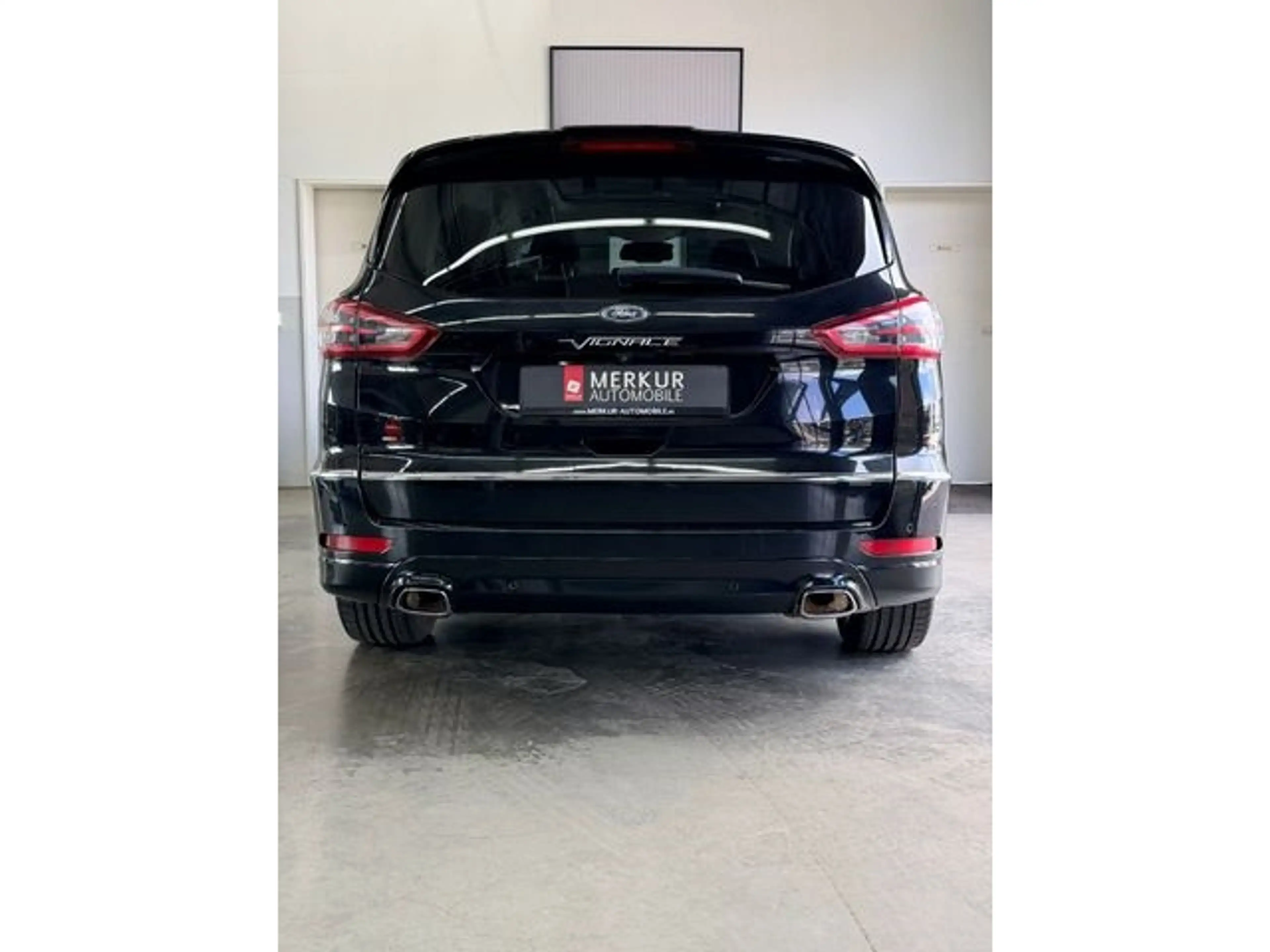 Ford S-Max 2.0 TDCi Aut. Vignale+AHK+Navi+Pano+Leder — photo 5