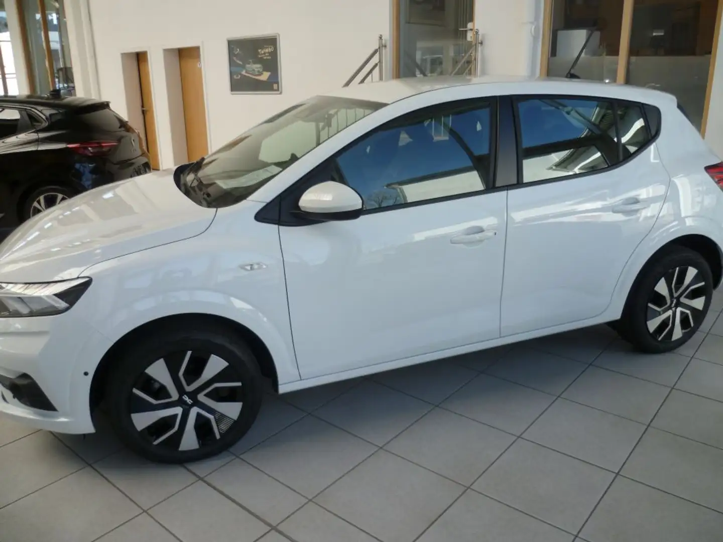 Dacia Sandero TCe 90 Expression Weiß - 2