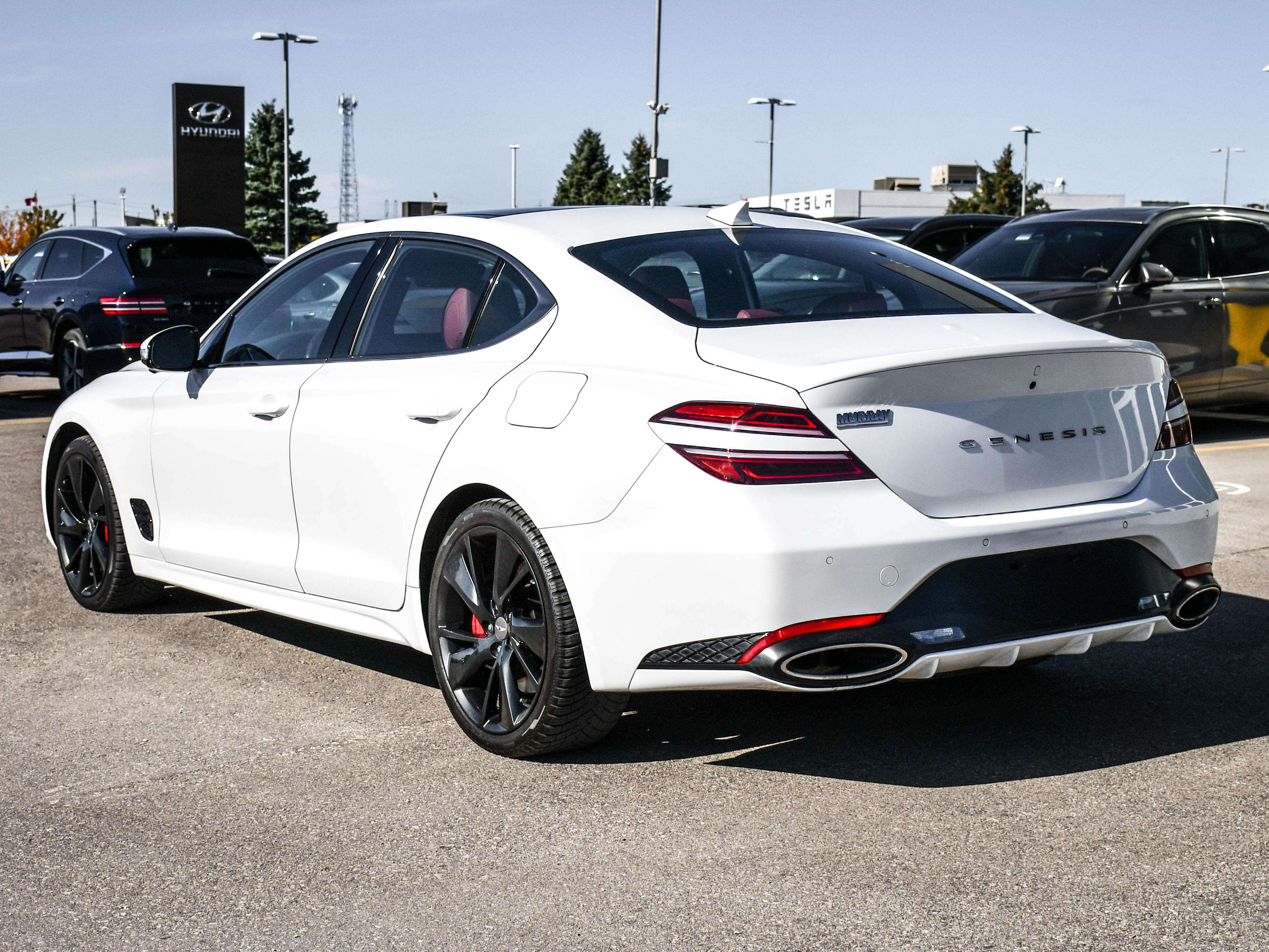2023 Genesis G70