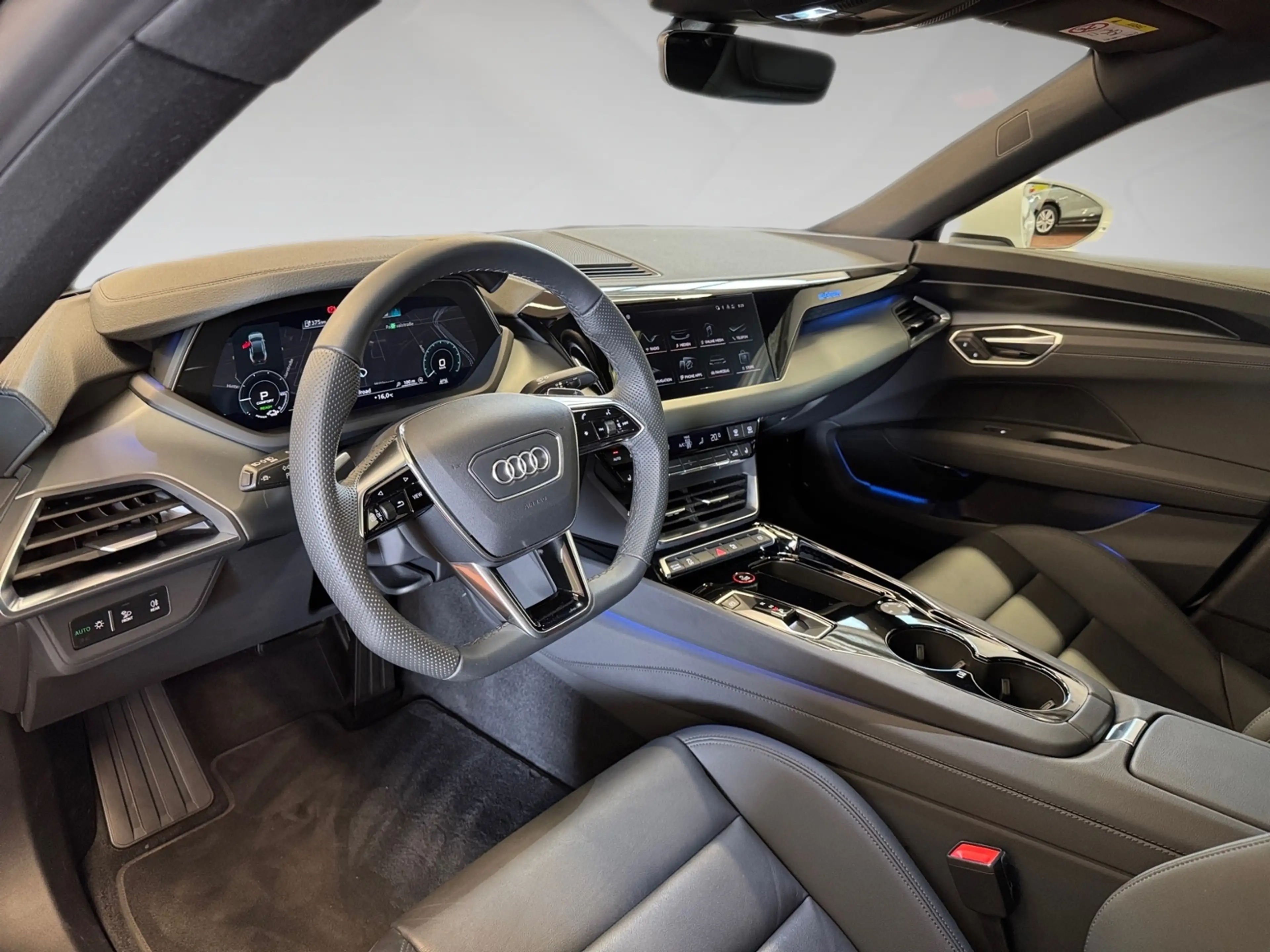 Audi e-tron GT quattro KLIMA NAVI LEDER ALU — photo 8
