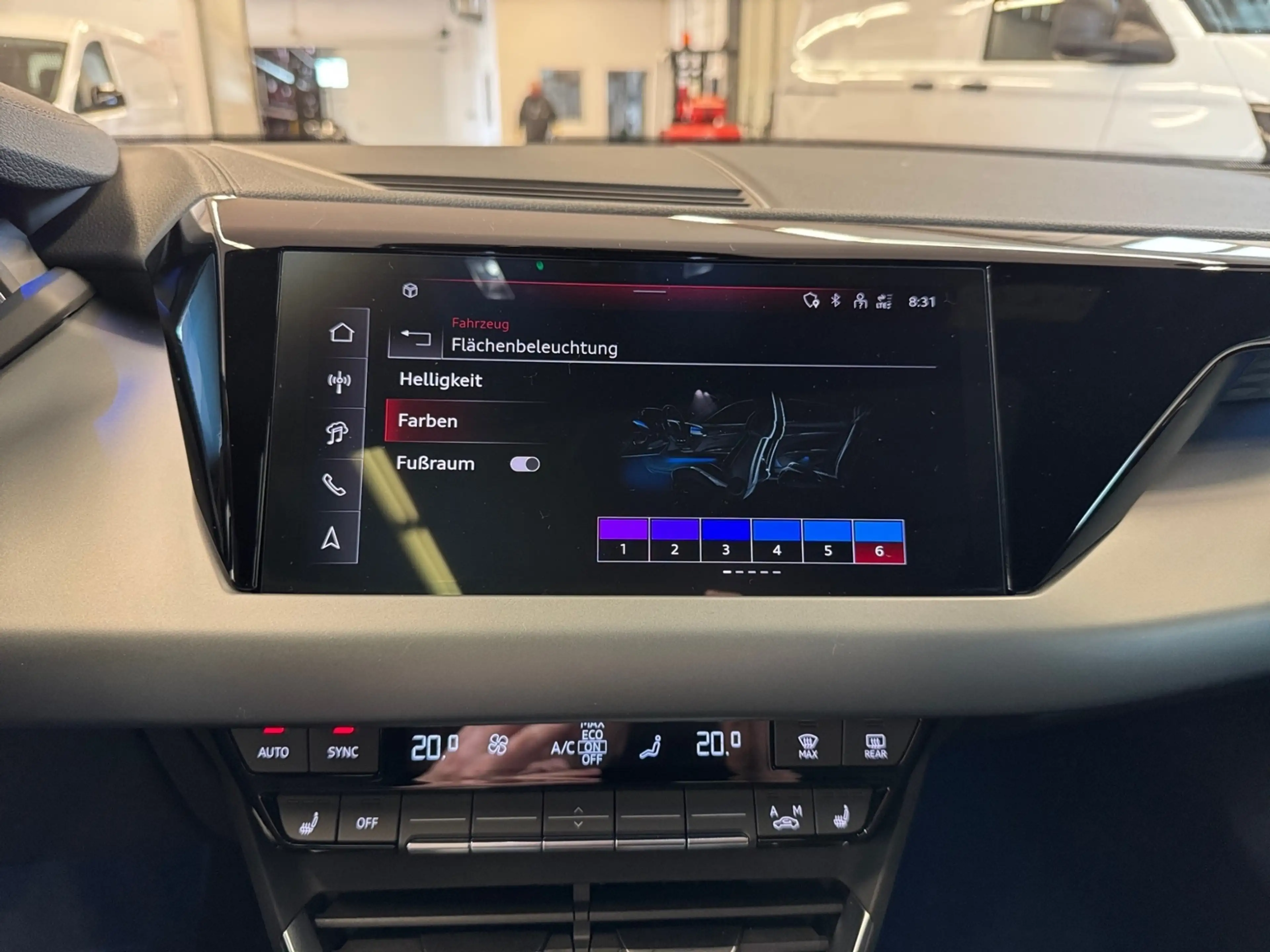 Audi e-tron GT quattro KLIMA NAVI LEDER ALU — photo 13