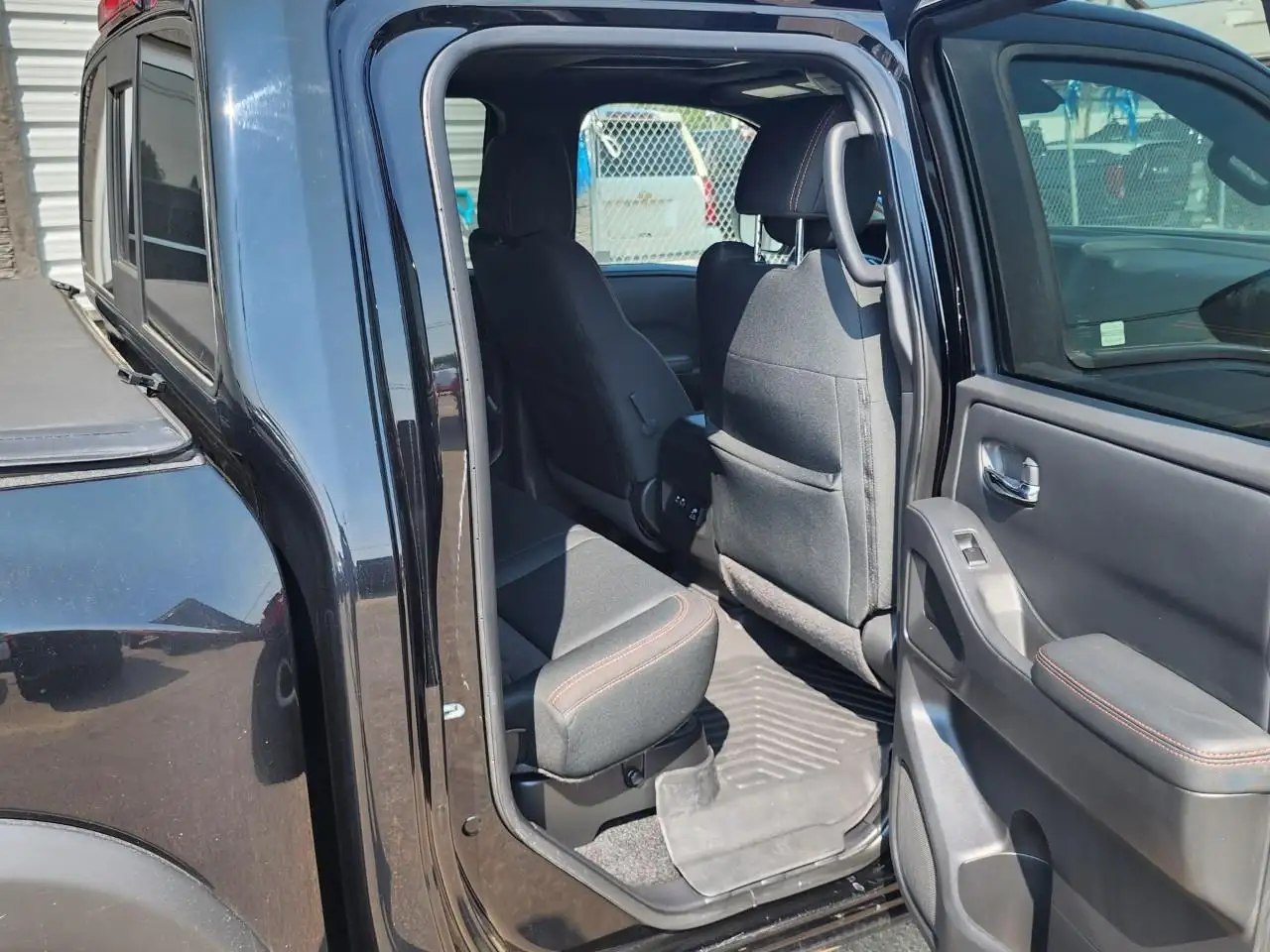 Nissan Frontier fotografie Nissan Frontier
