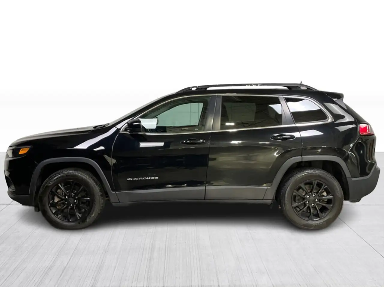Jeep Cherokee снимка Jeep Cherokee